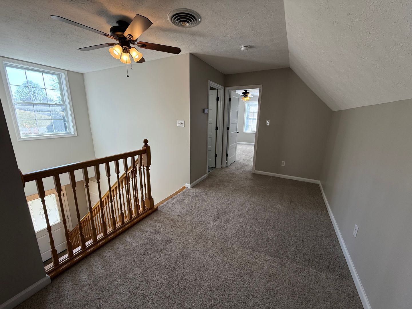 3 Bedroom, 3.5 Bath House – photo 5