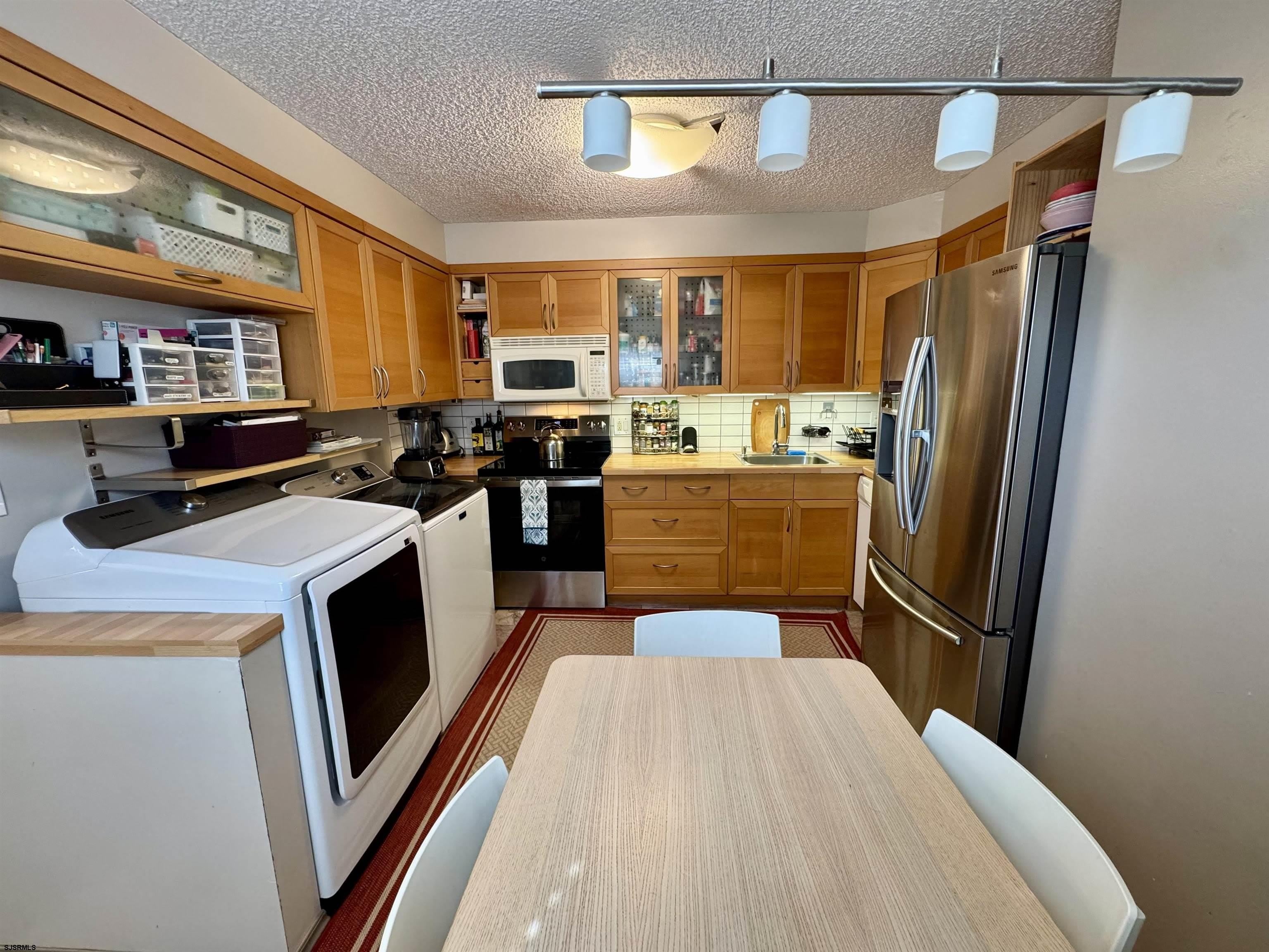 5520 Suffolk Ct – photo 5