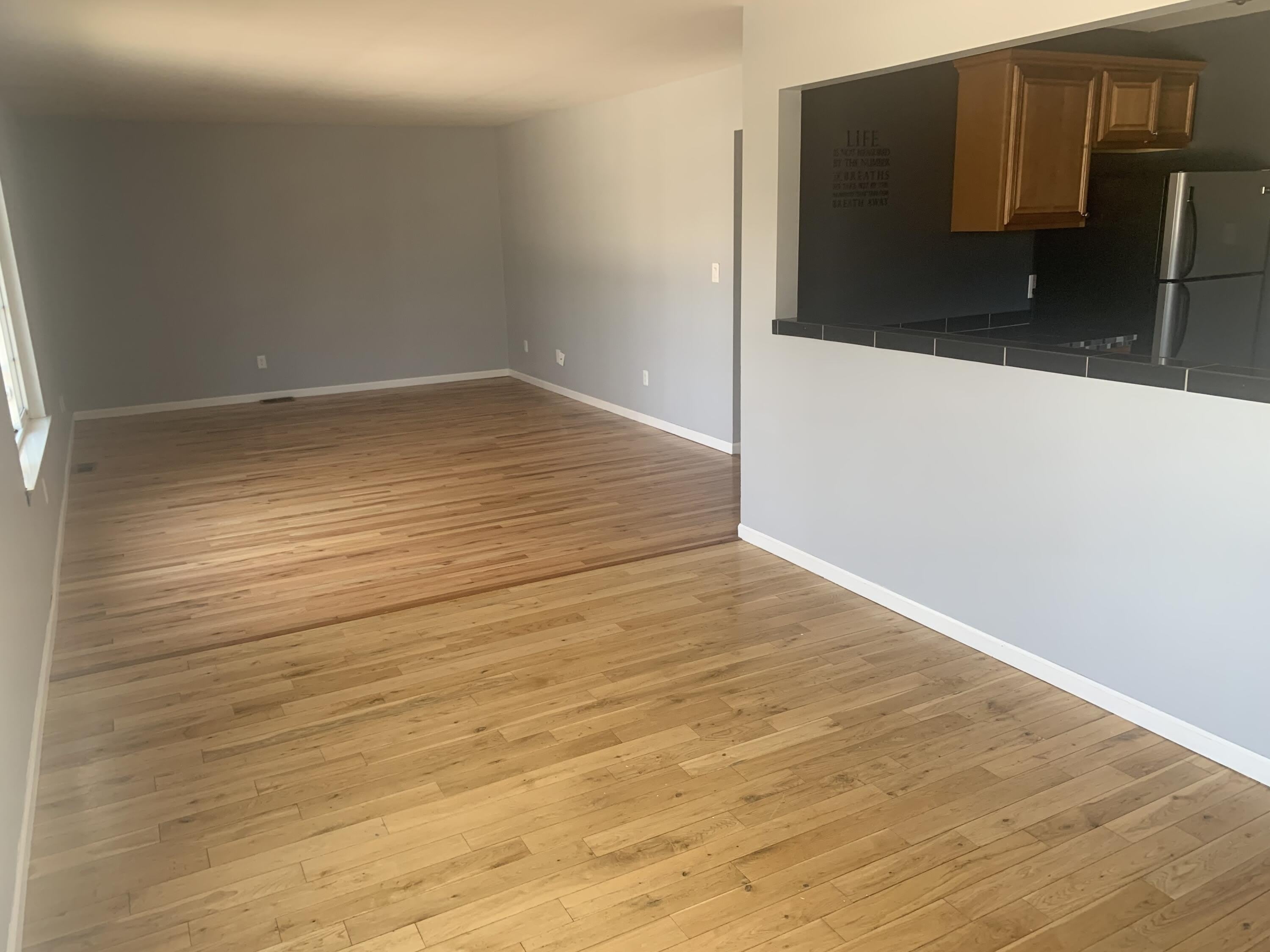 30256 Southfield Road – photo 4