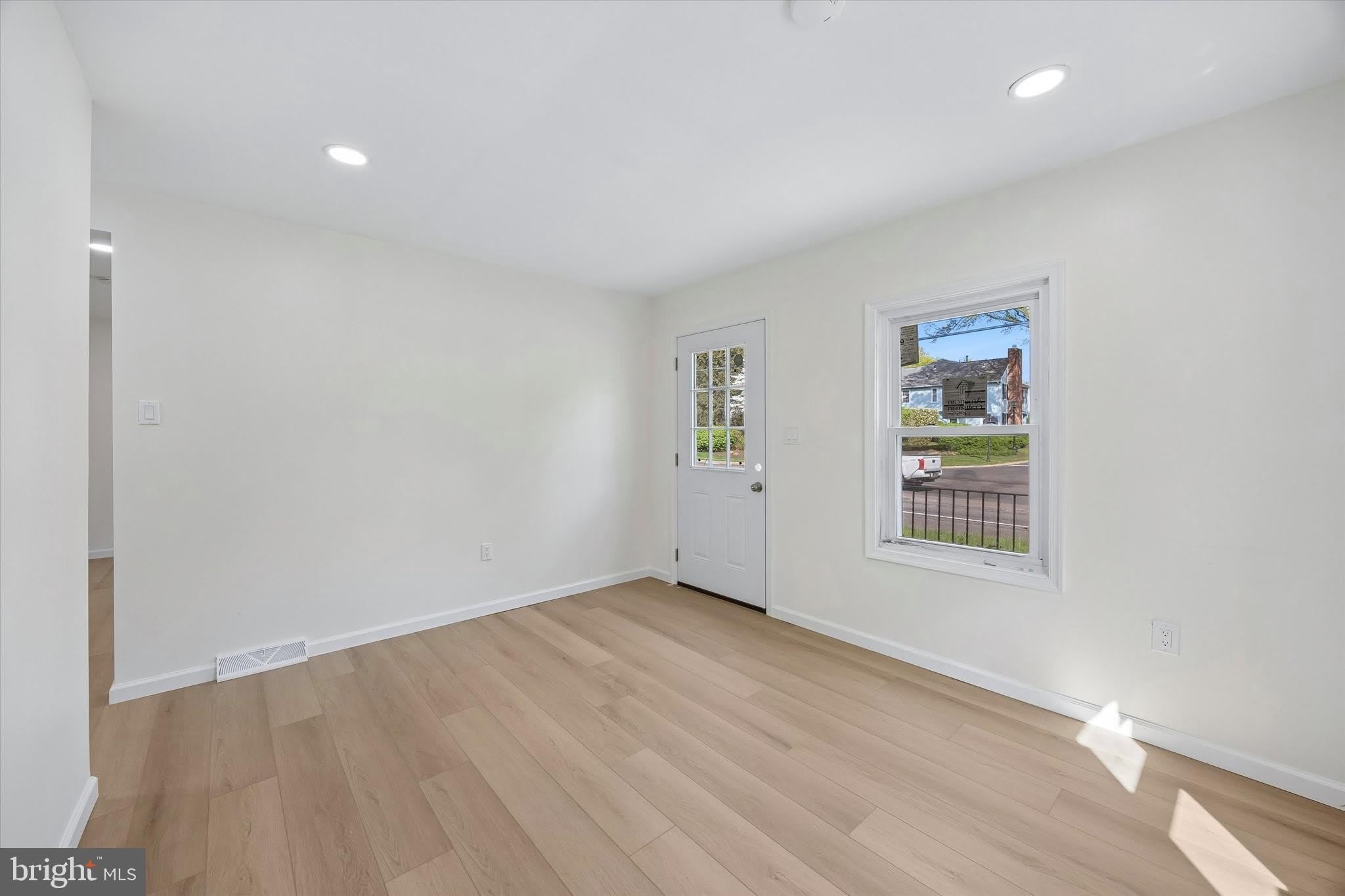 102 BRISTOL OXFORD VALLEY Road – photo 5
