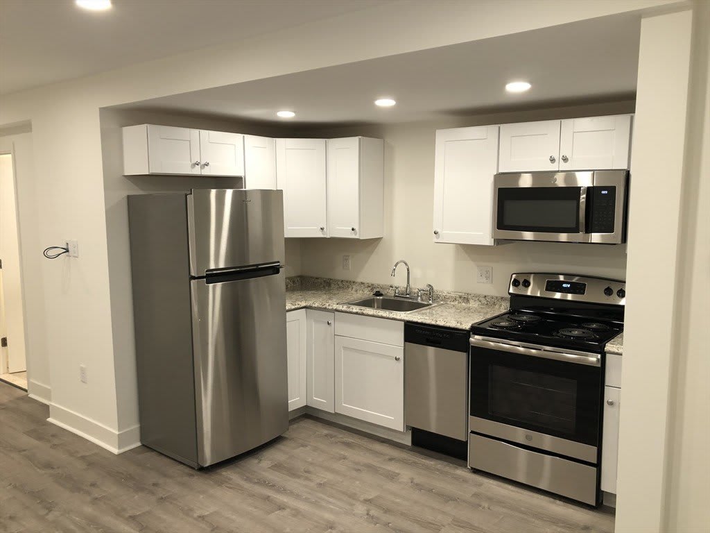 54 Melrose St – photo 4