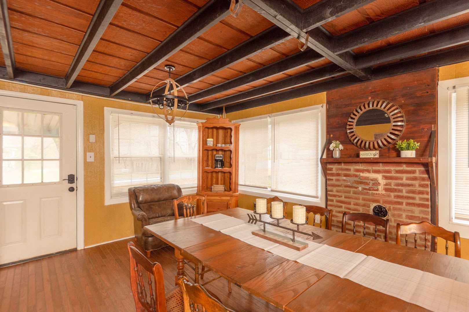 4 E Miller Rd, New Providence, PA 17560 – photo 2