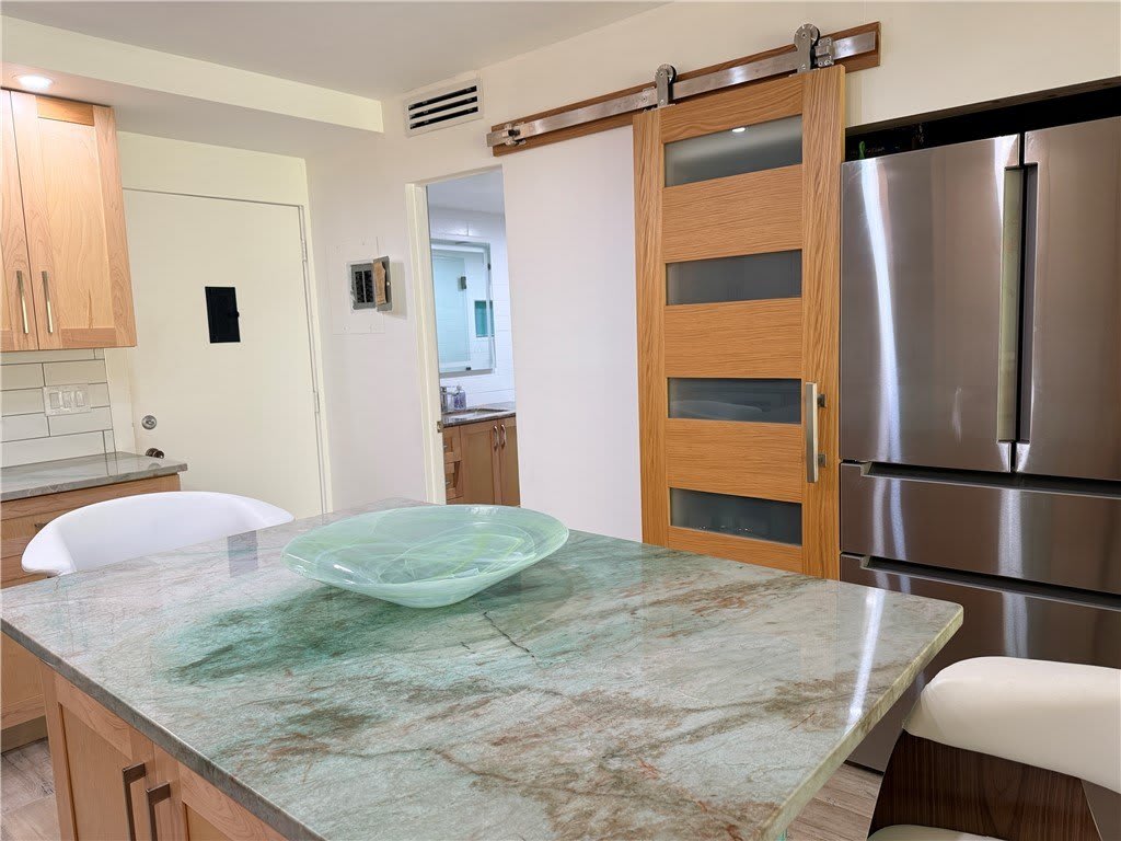 1825 Cobia Drive – photo 4