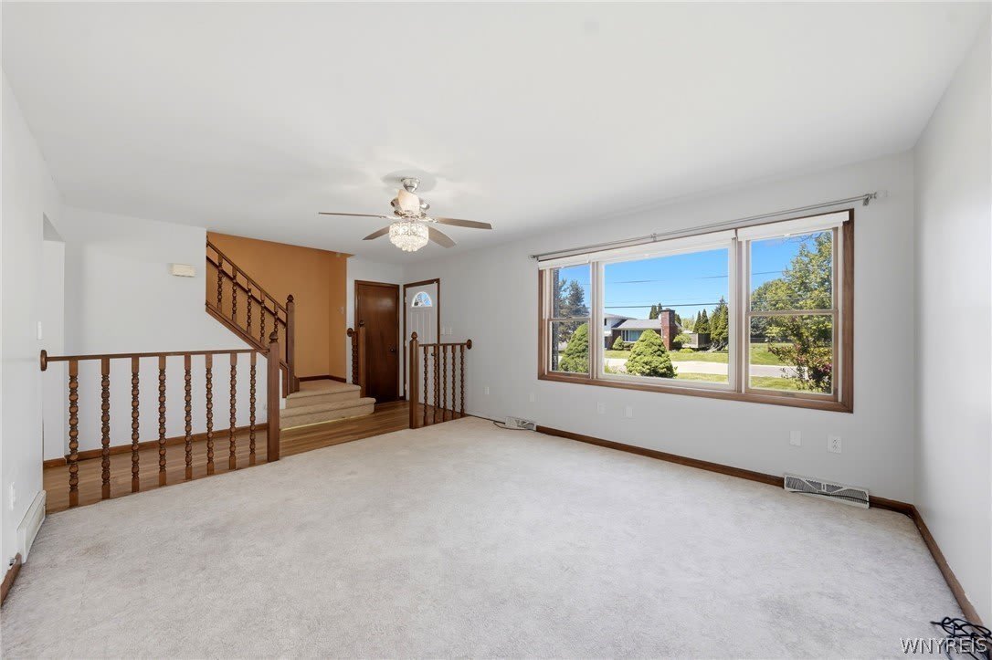 555 Lakeview Avenue – photo 3