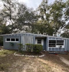 508 NW 36th Drive – photo 1