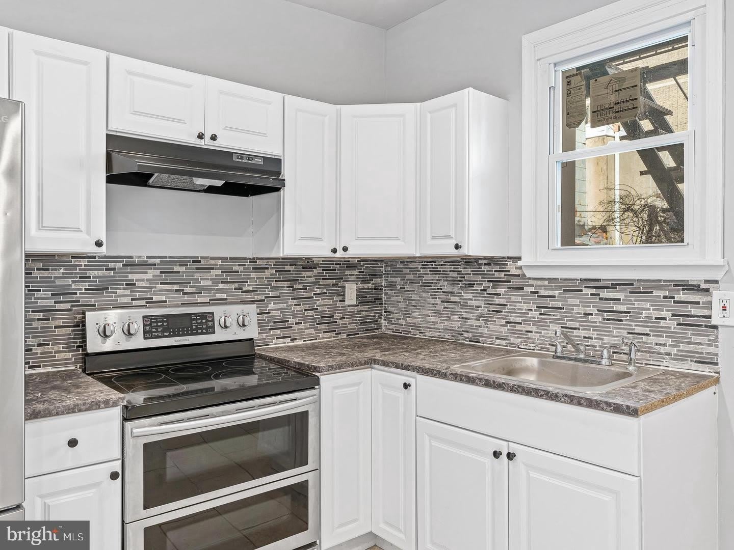1511 N 54TH Street – photo 2