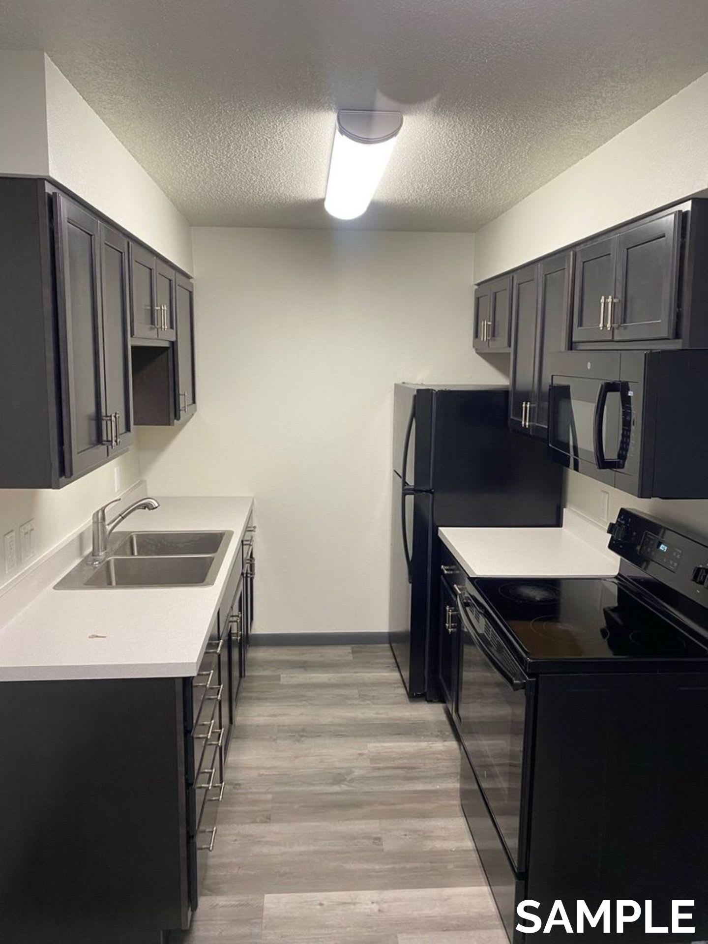 Rose Hill Apartments – photo 2
