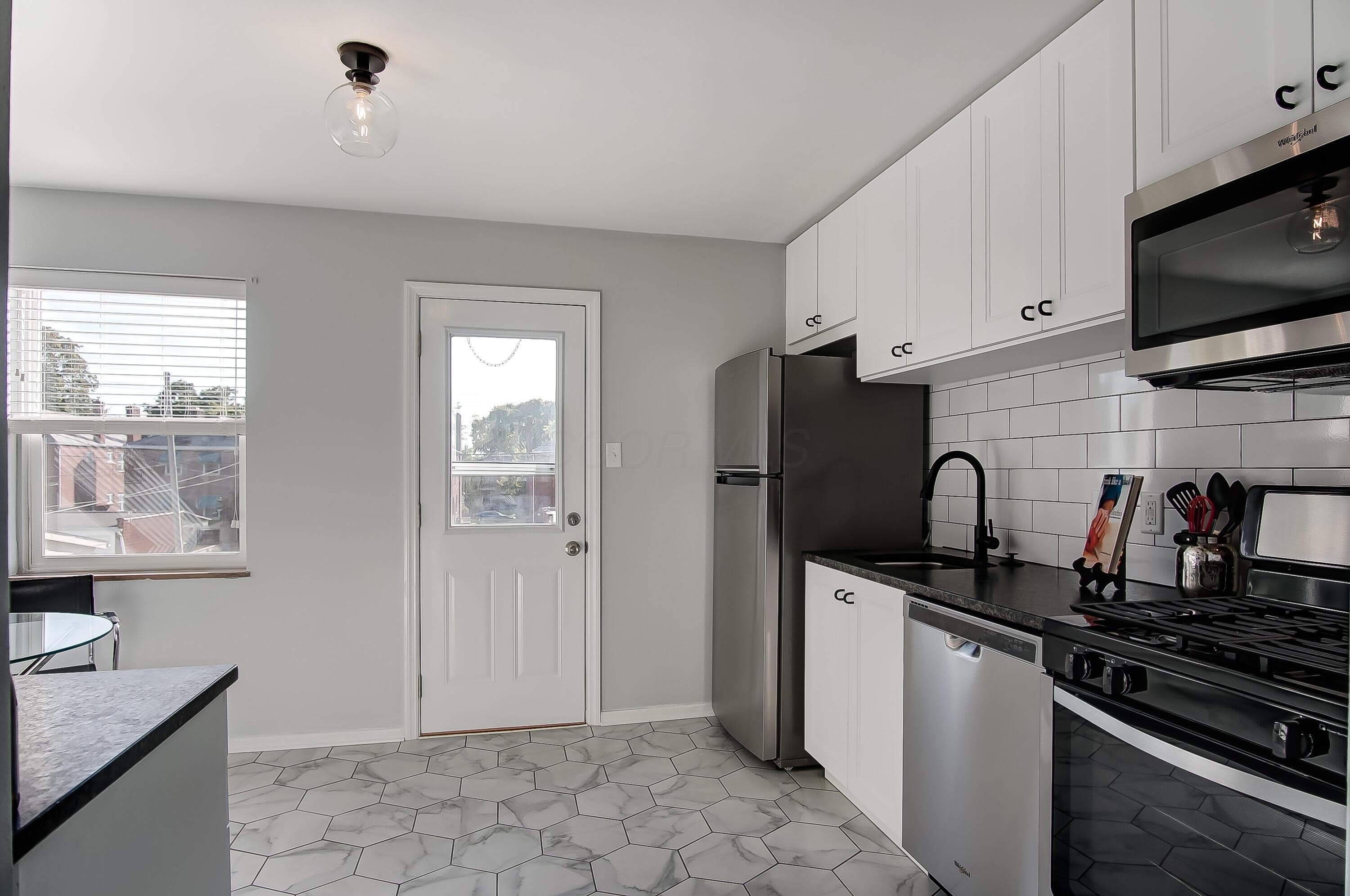 1440 Elmwood Avenue – photo 3