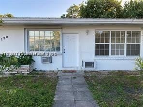 190 NE 90th St – photo 2