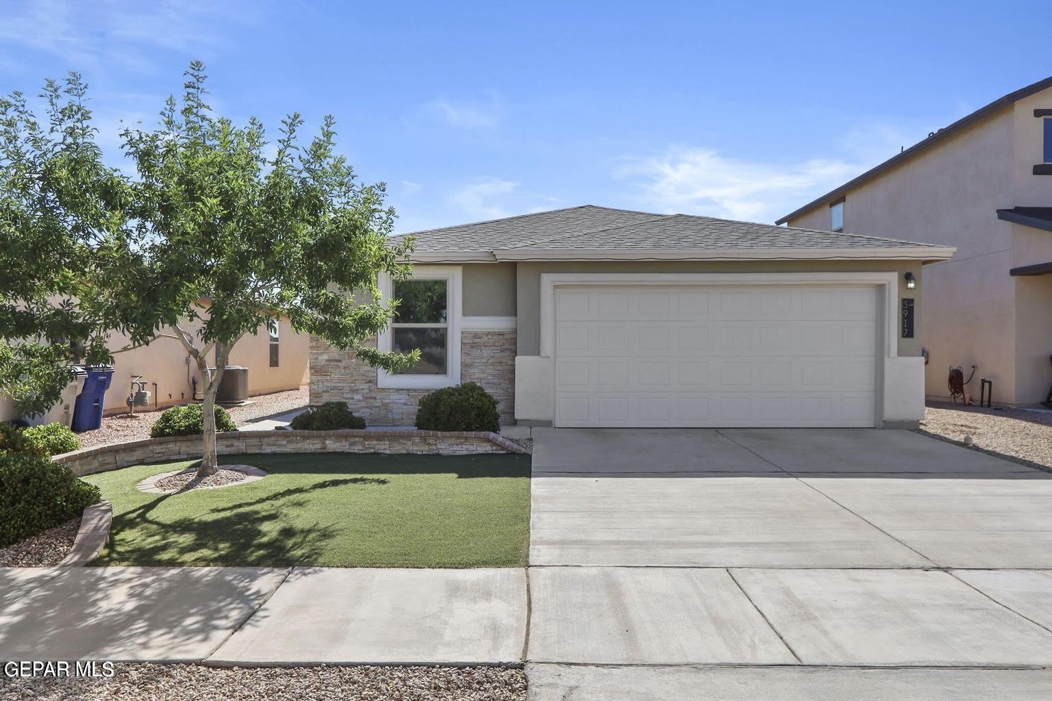 3917 Desert Dunes Drive – photo 3