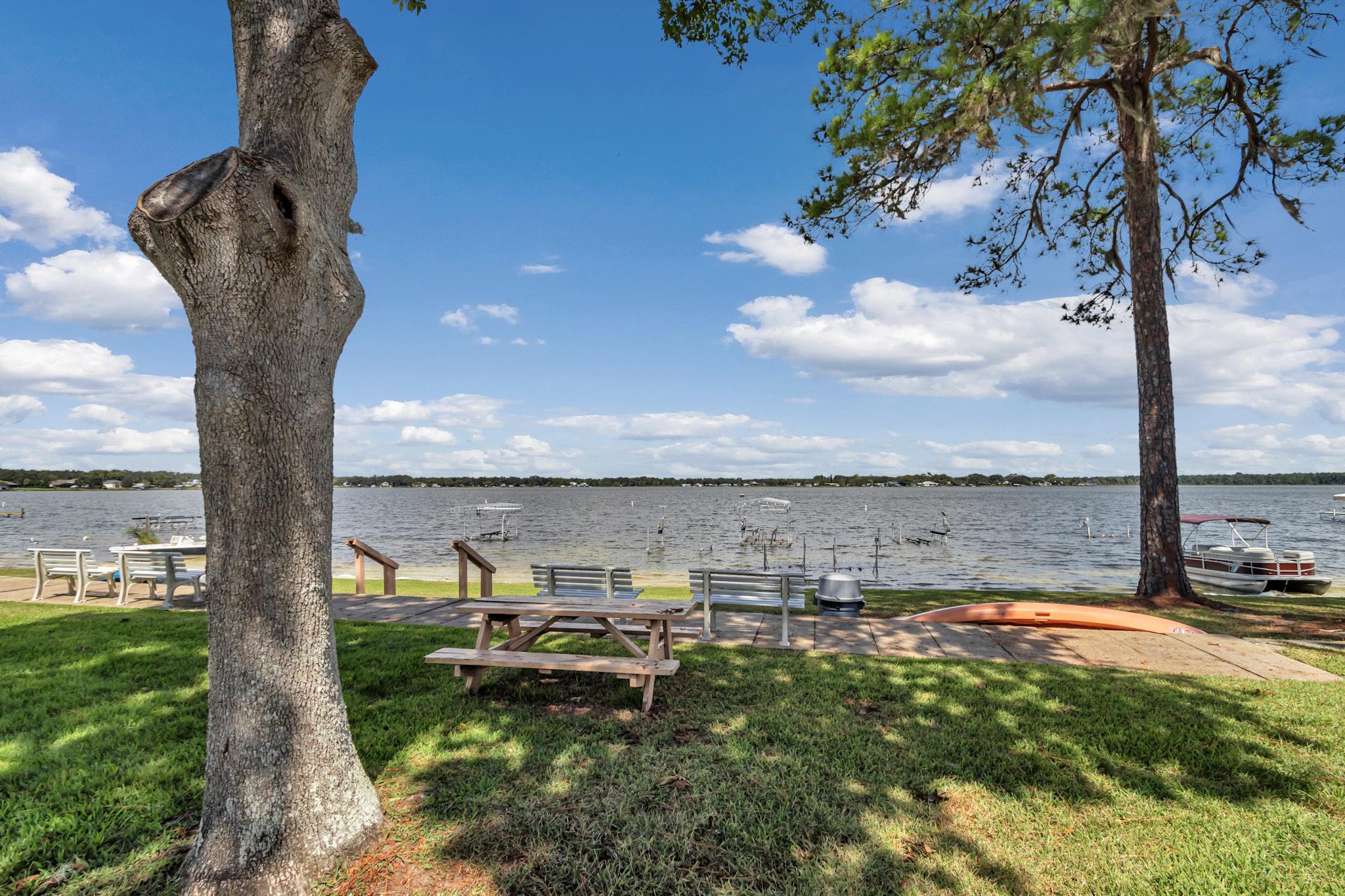 11001 Southeast Sunset Harbor Road – photo 5