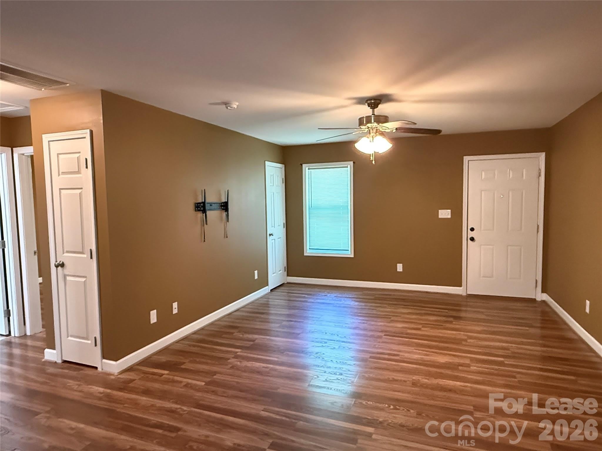 919 N Flint Street – photo 4