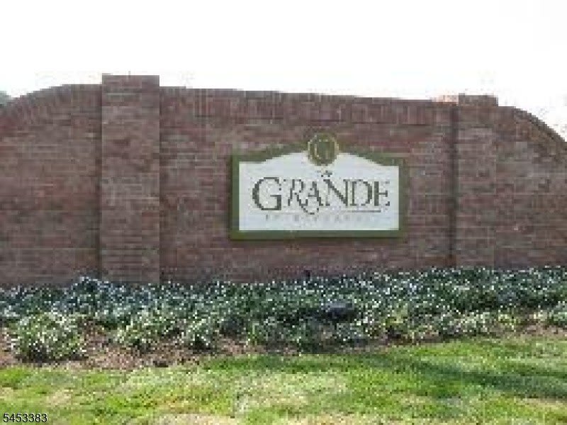 1203 Wharton Ct – photo 1