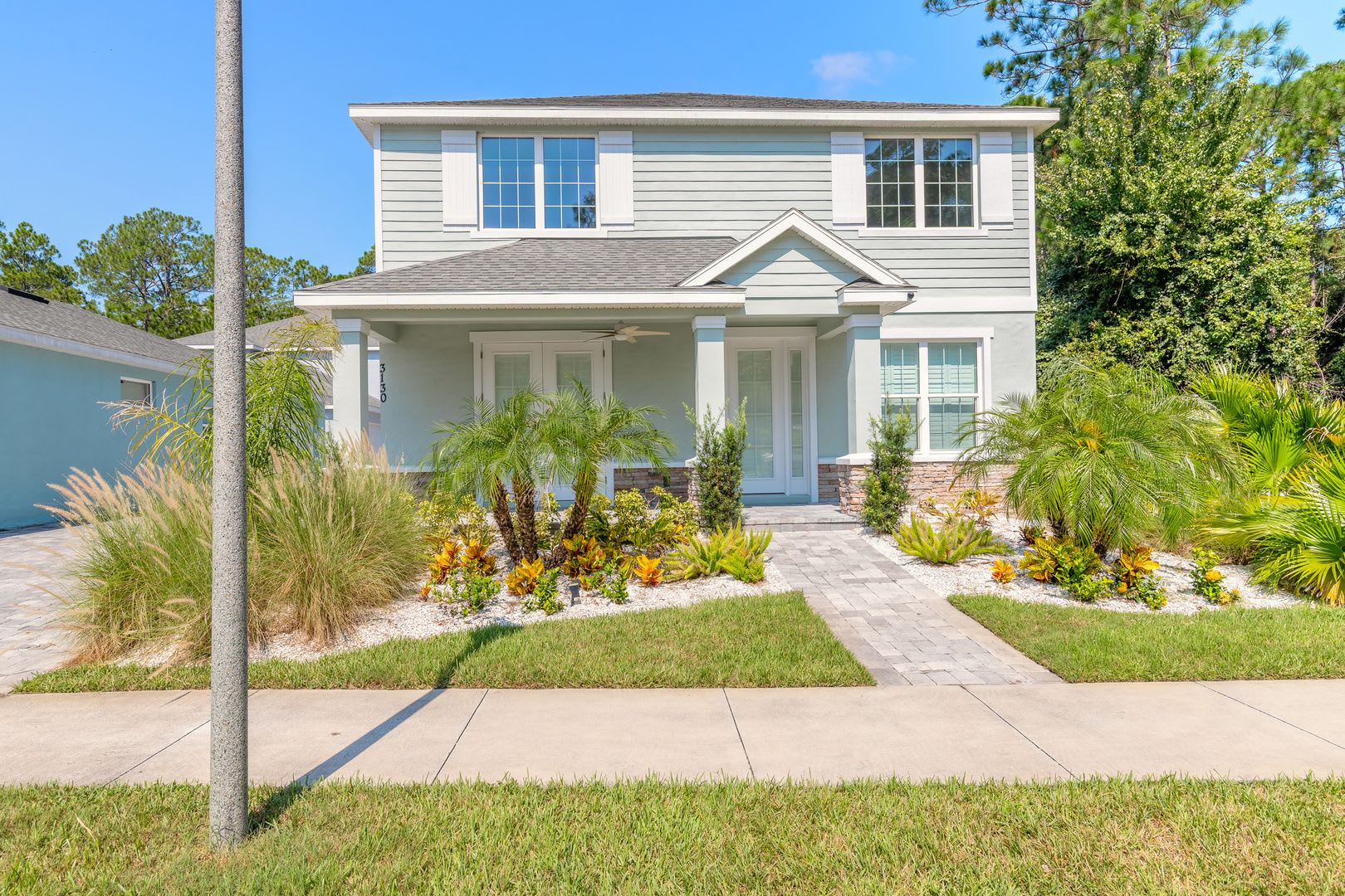 Charming Key West-Style Home in Venetian Bay – photo 1