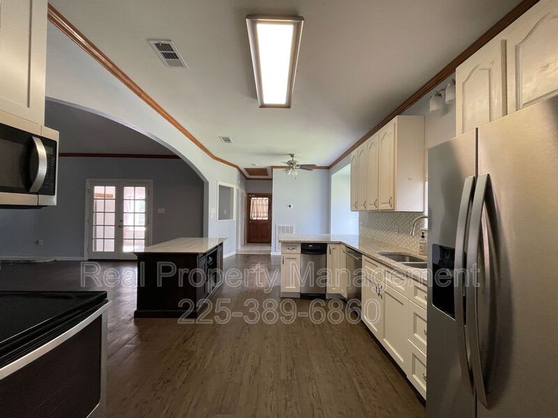 25491 Plantation Ave. – photo 5