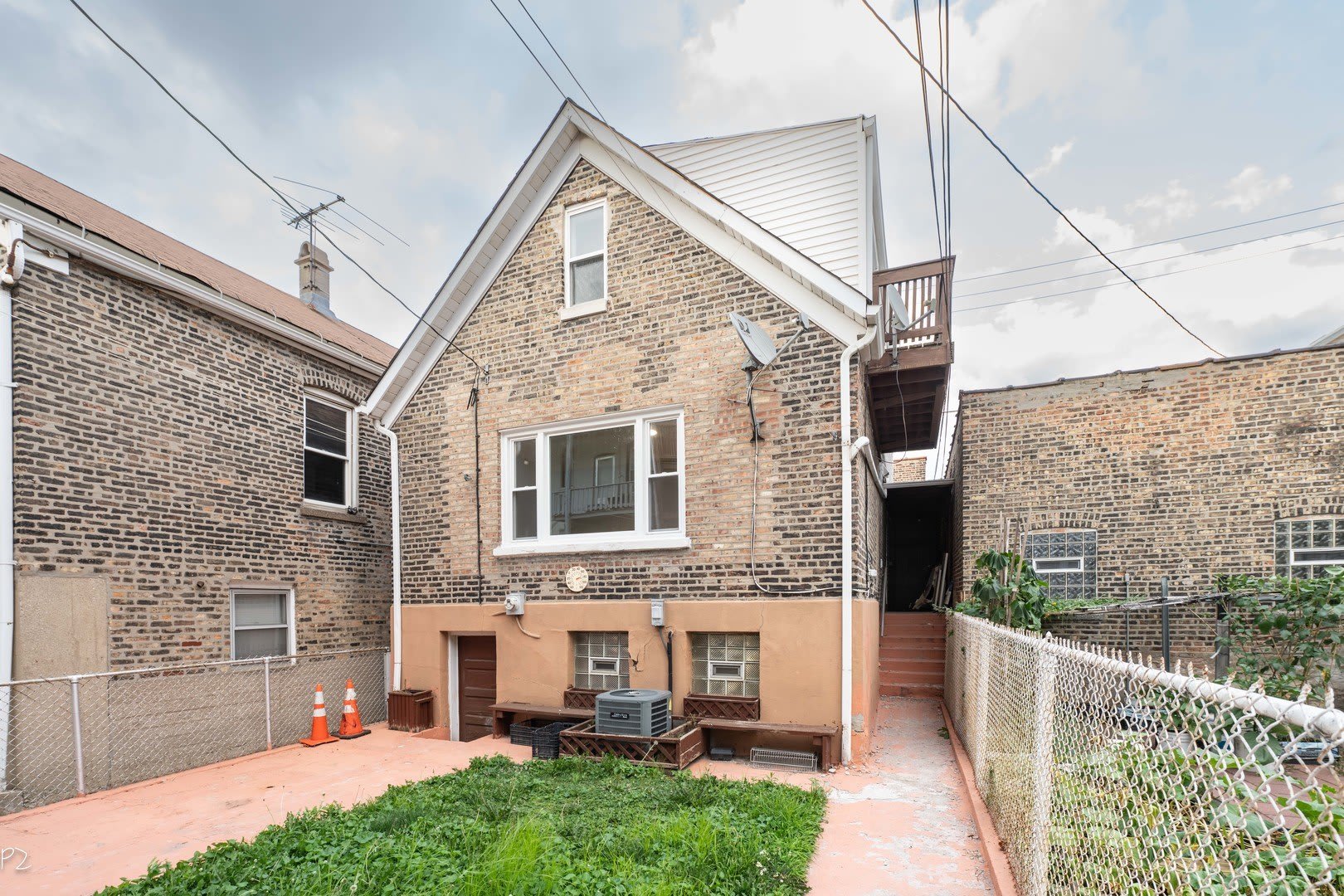 2625 S Union Avenue – photo 2