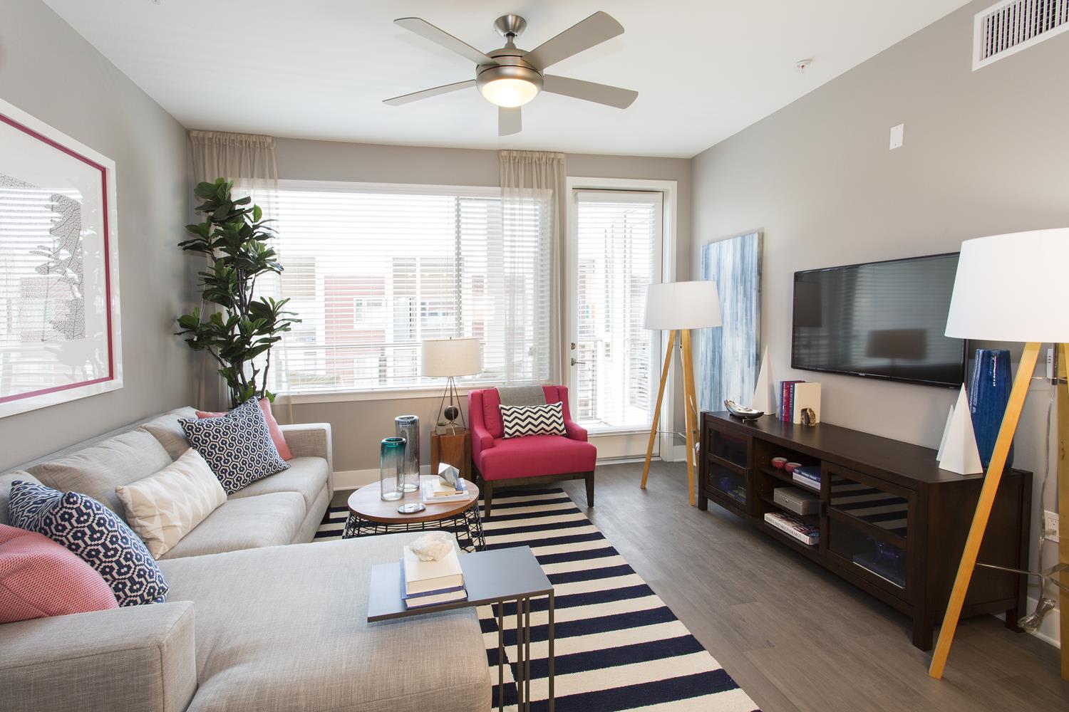 Residences At Westgate – photo 5