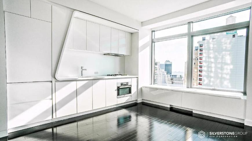 123 Washington Street – photo 1