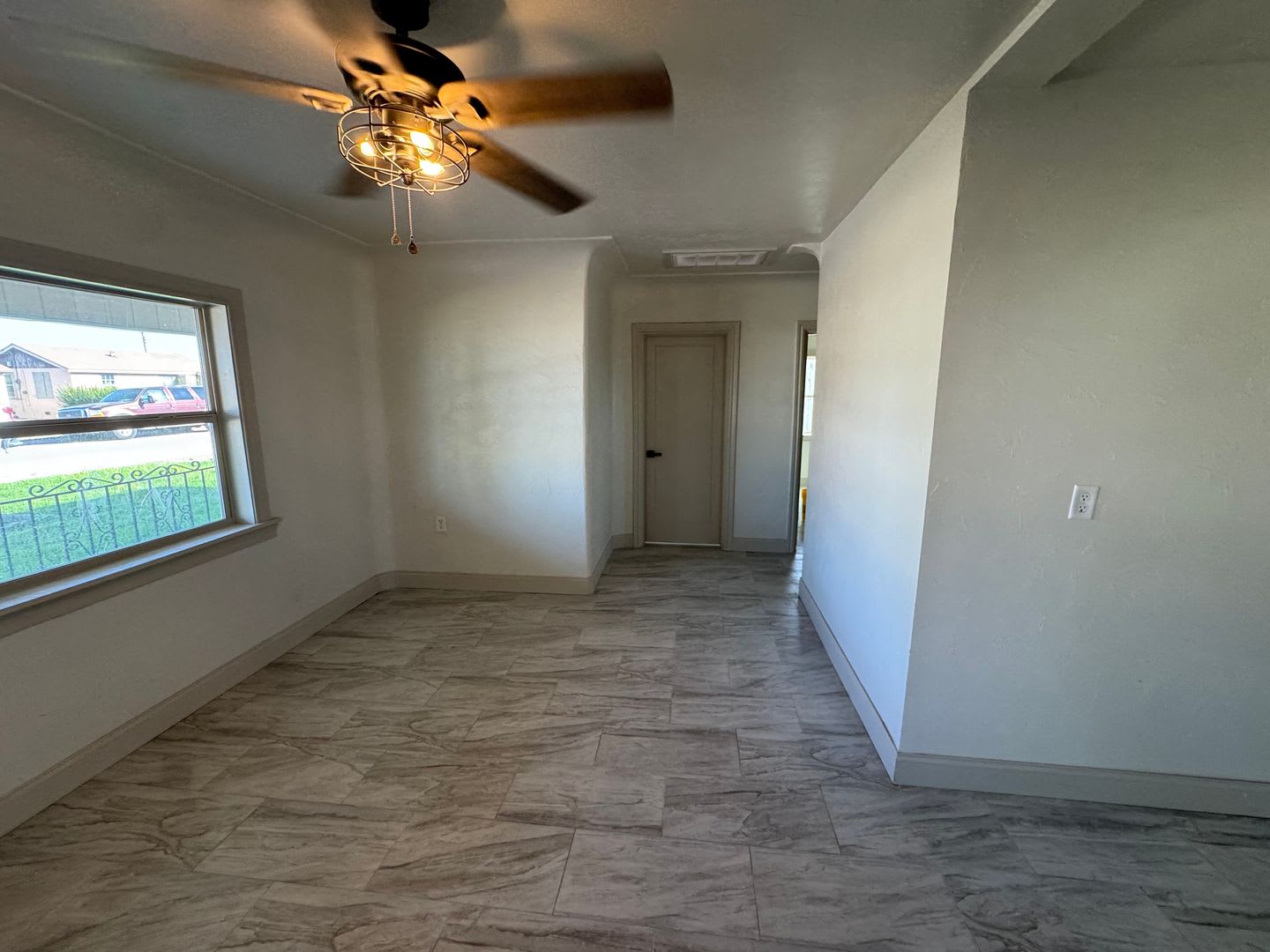 4 Bed 2 Bath Home – photo 3
