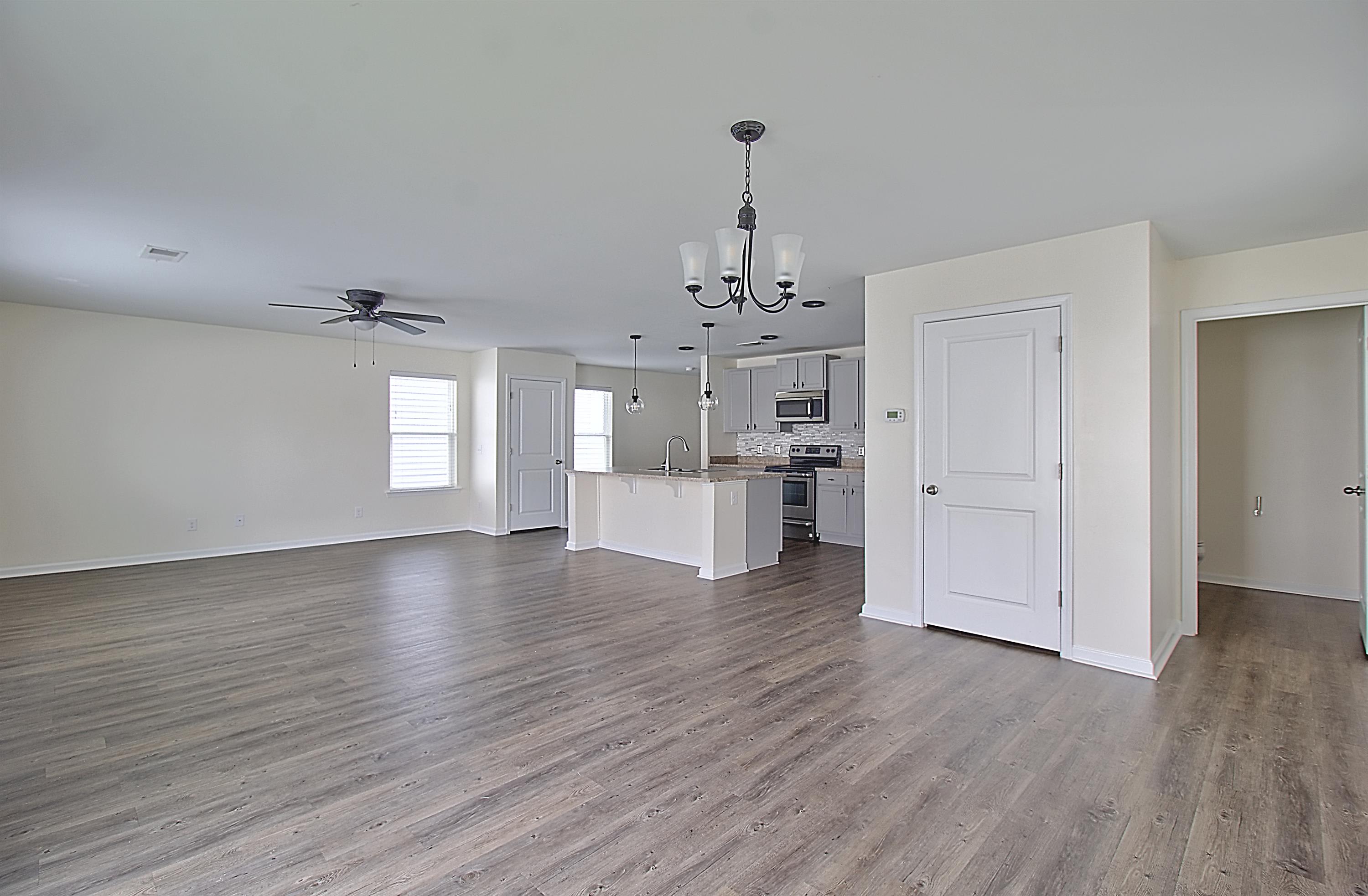 143 Davila Street – photo 5