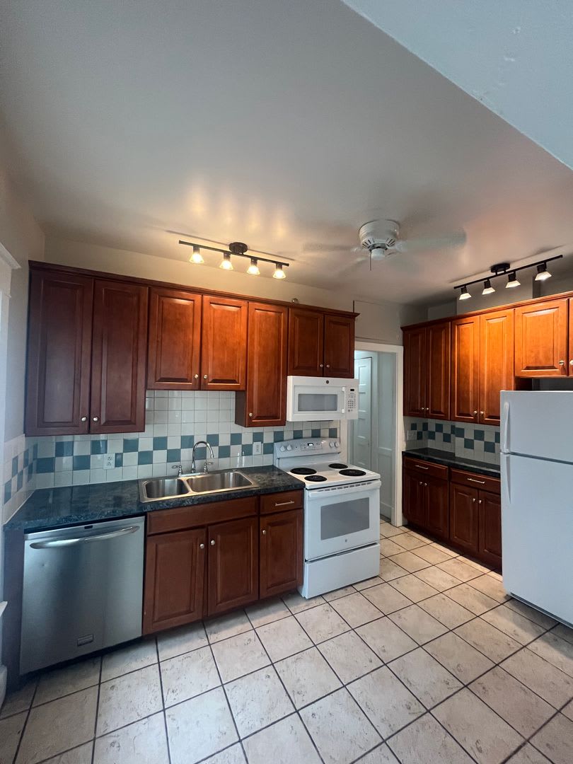 1-5 Ellicott Street – photo 4