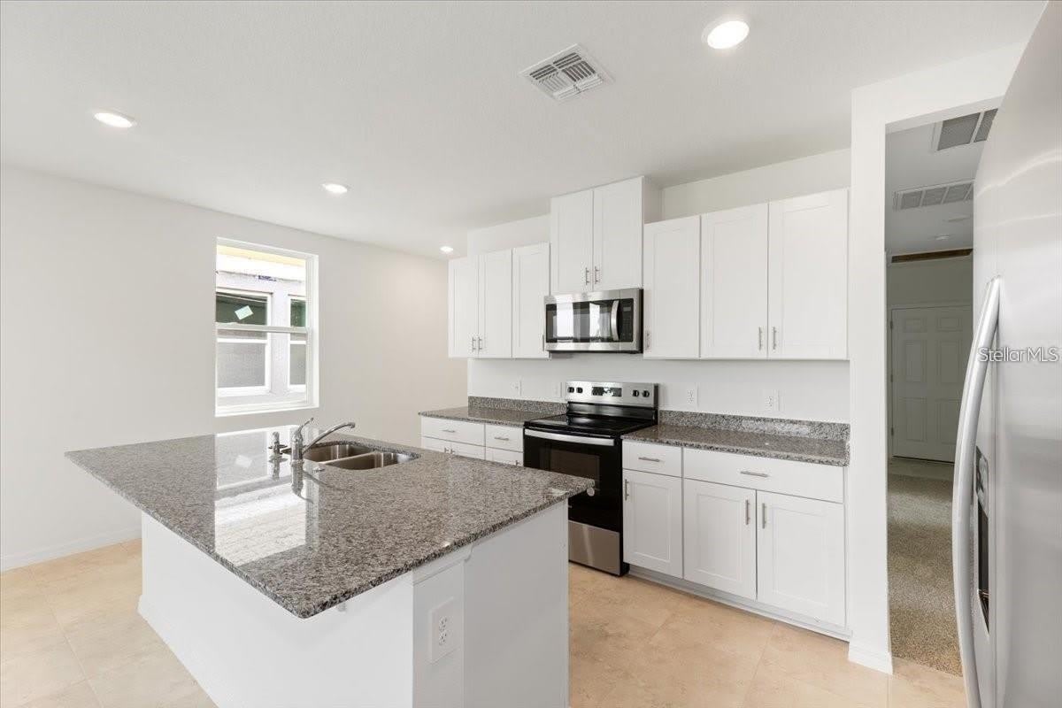 1361 CURRENT Place – photo 3