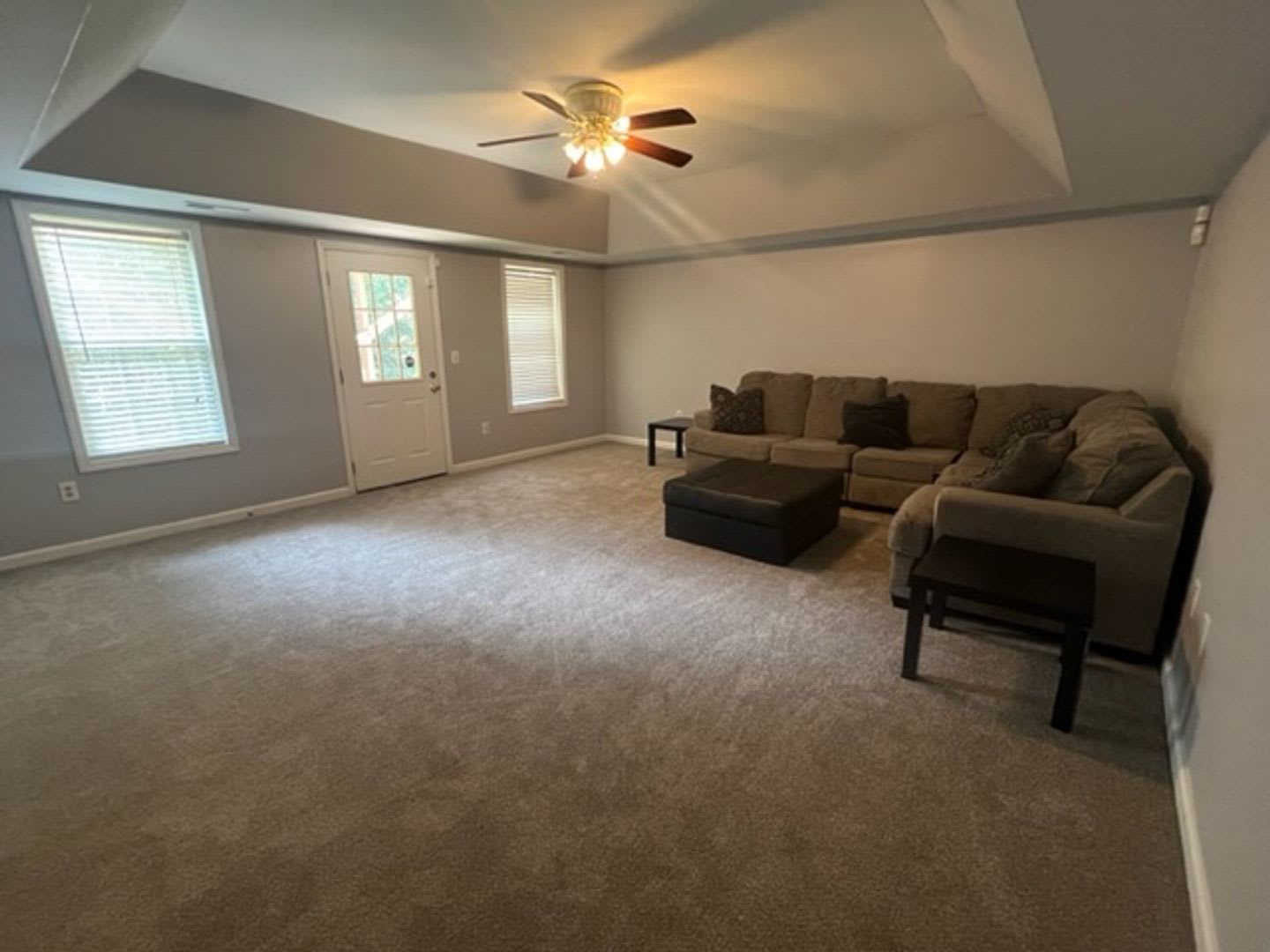 Room For Rent In 6 Bedroom House At 2119 Abby Knoll Dr – photo 5