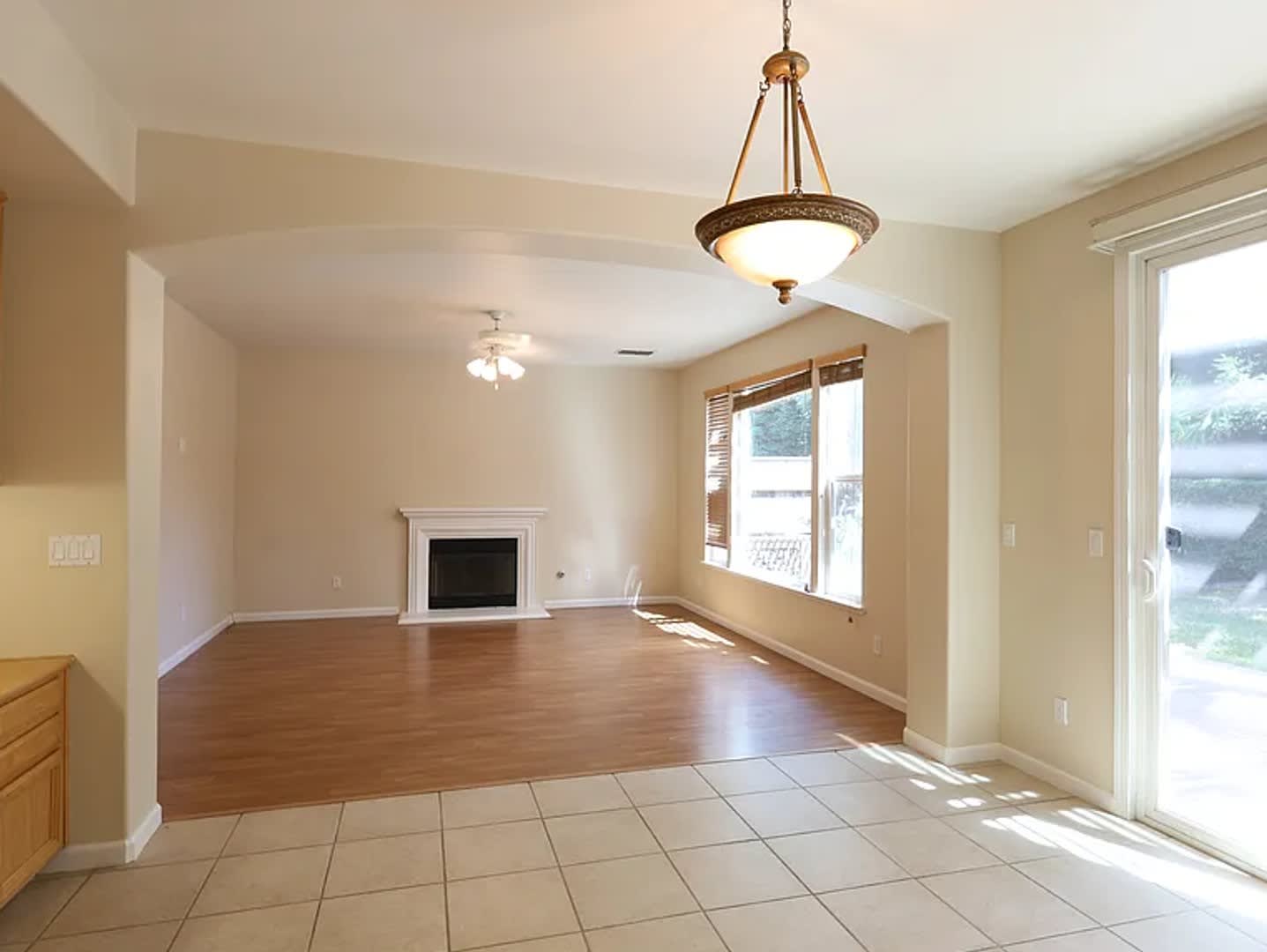 New Renovation* Prestigious Spacious 4 Bedroom – photo 5