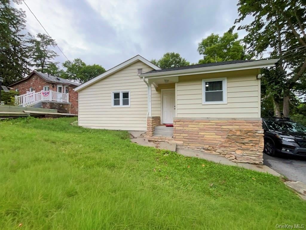 306 Third Road – photo 1