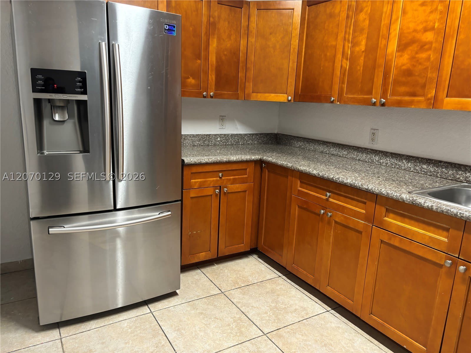2059 SW 7th St – photo 5