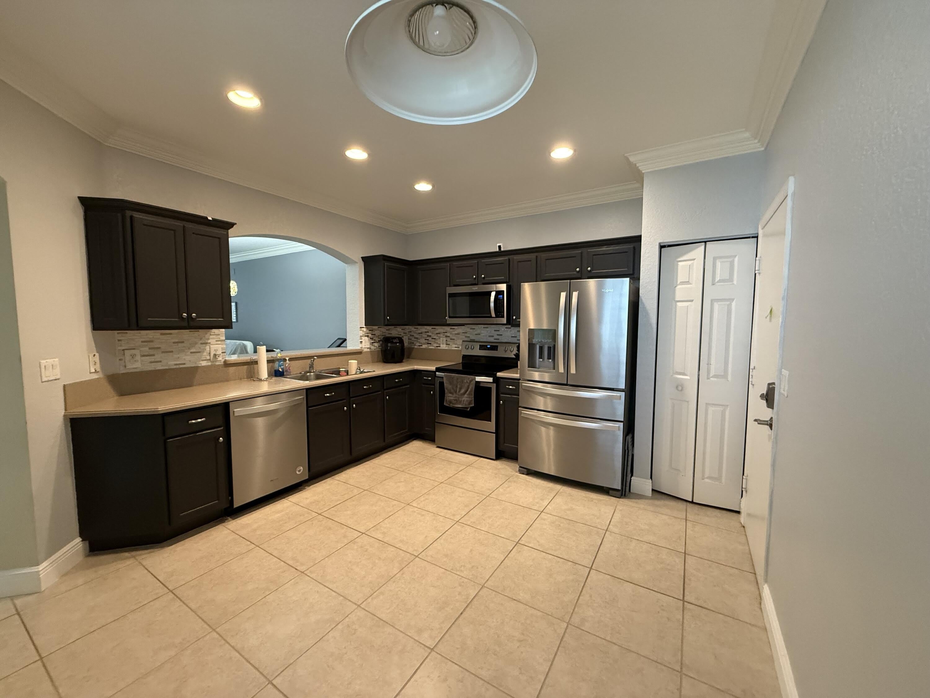 2136 Oakmont Drive – photo 4