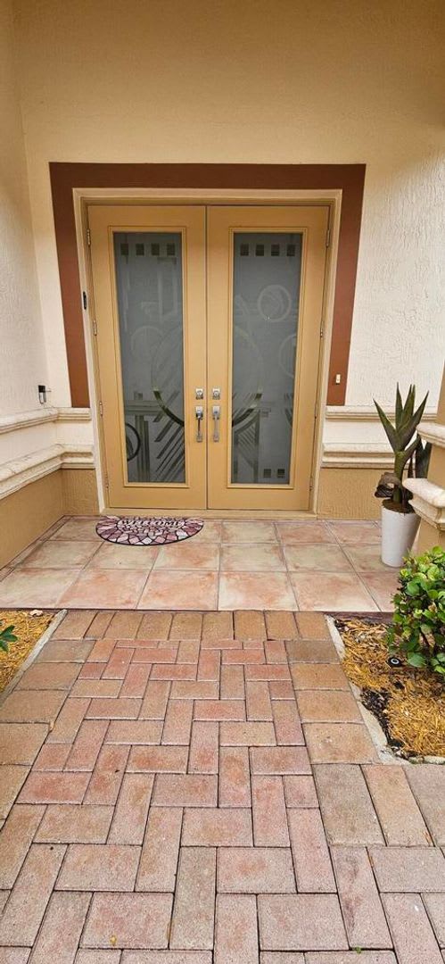 16117 EMERALD ESTATES DR #0 WESTON, FL 33331 – photo 2