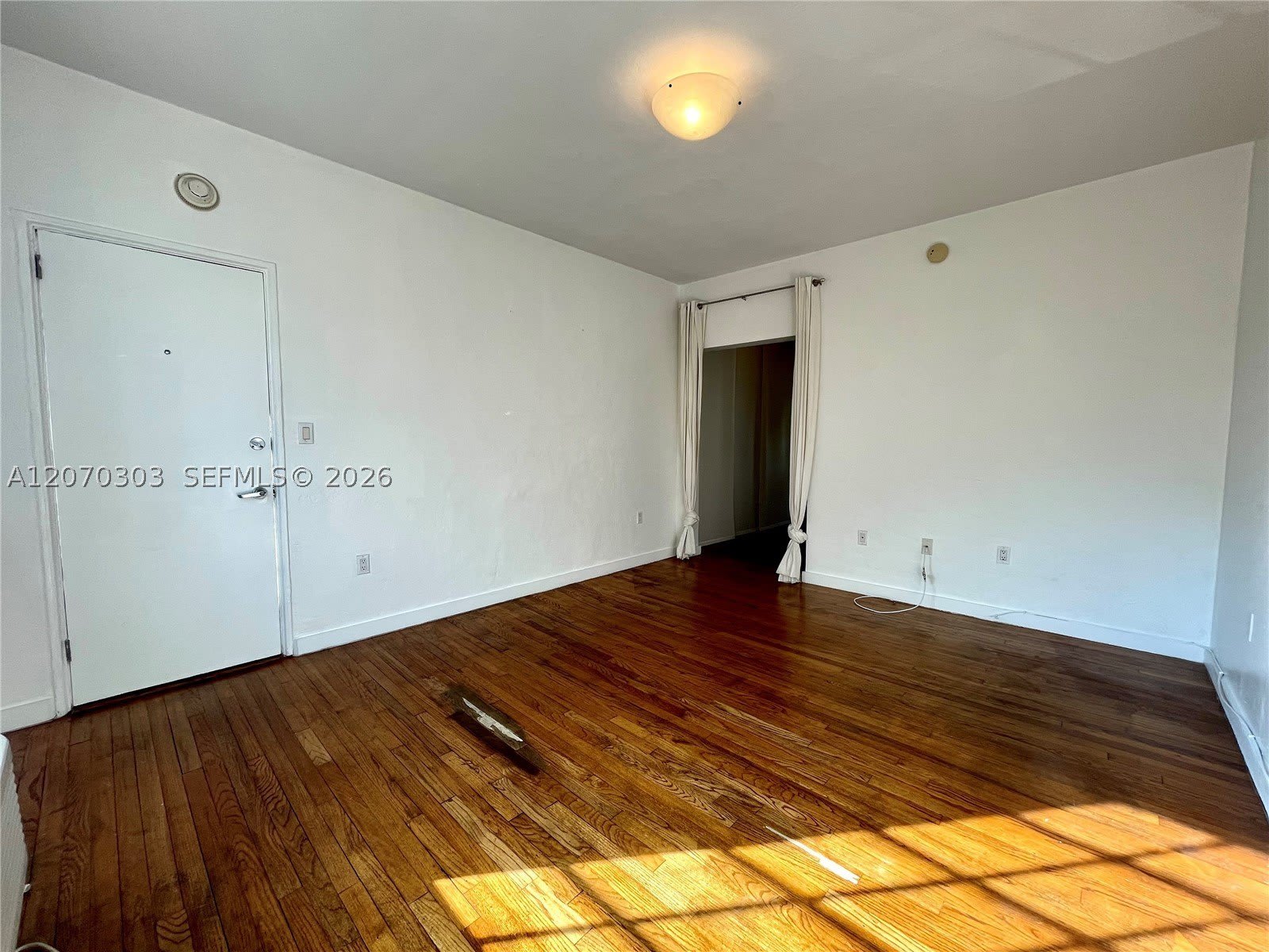 741 15th St – photo 2