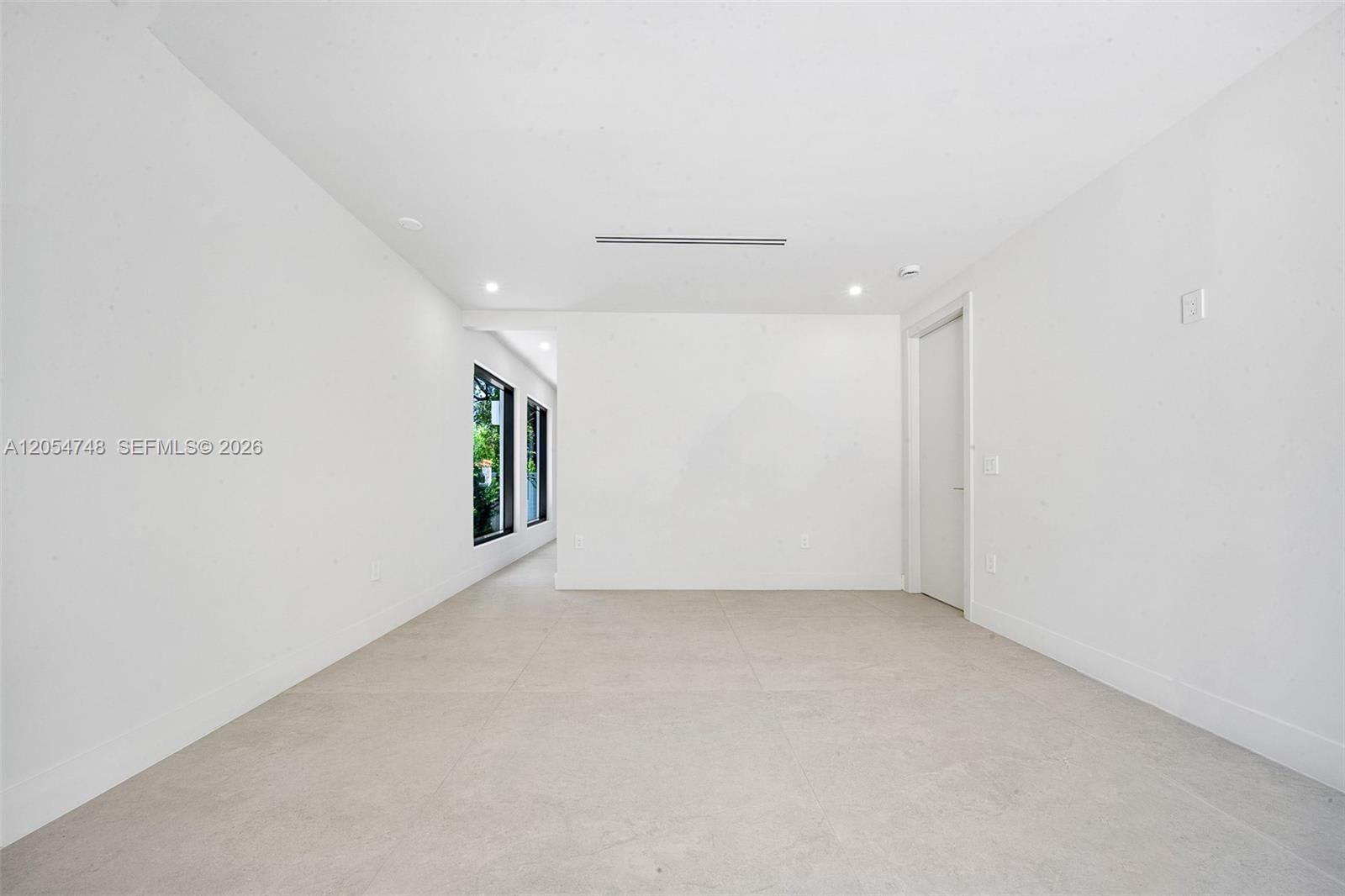899 Northeast 71st Street – photo 4