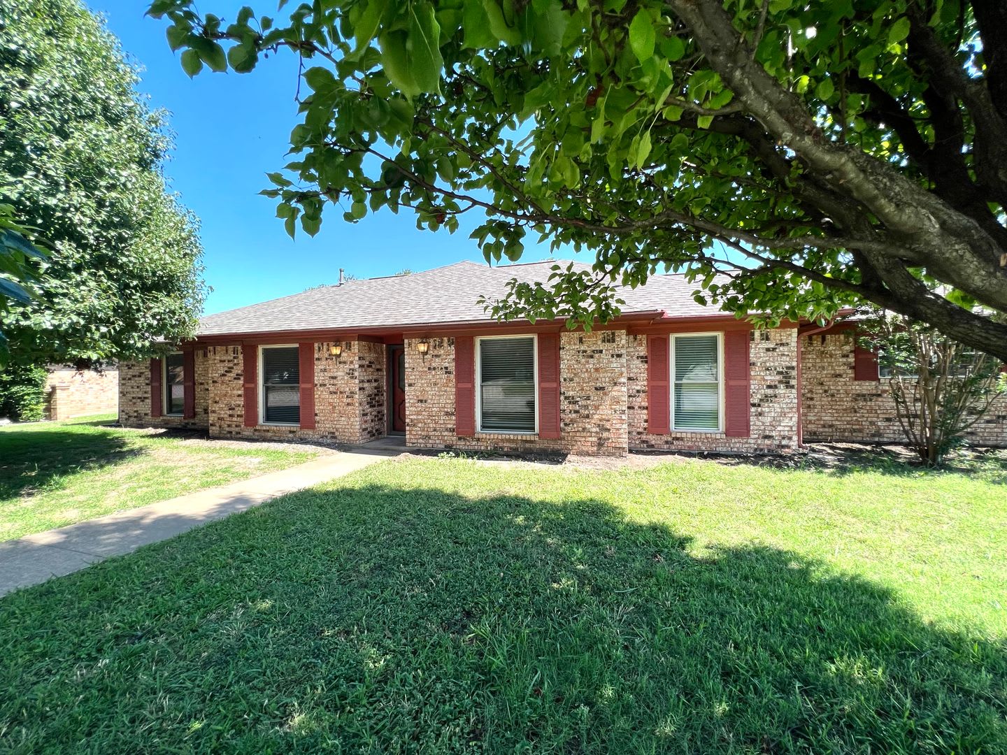 1 Peachtree Place, Sherman, TX 75090 – photo 2