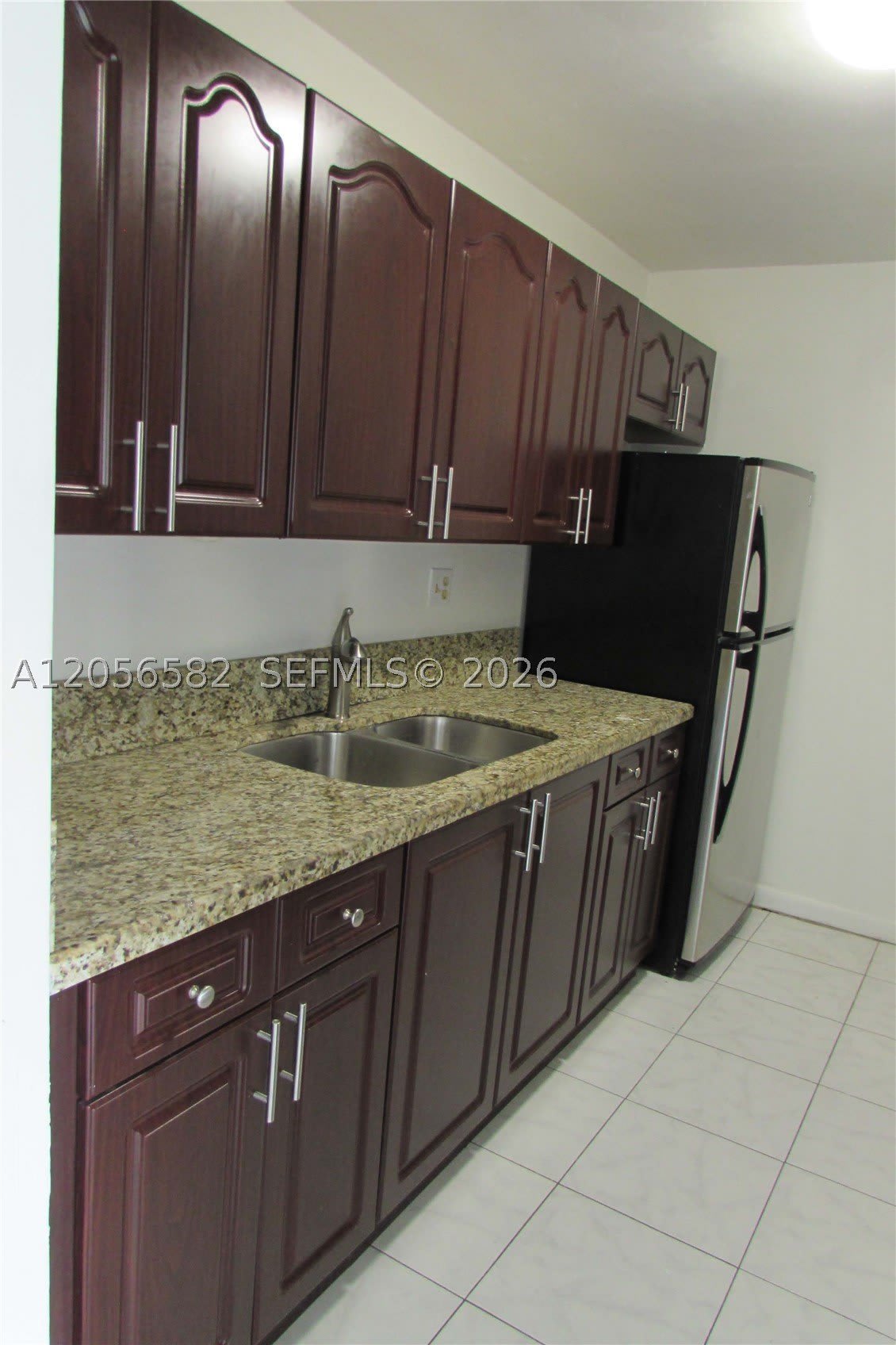 7411 SW 152nd Ave – photo 5