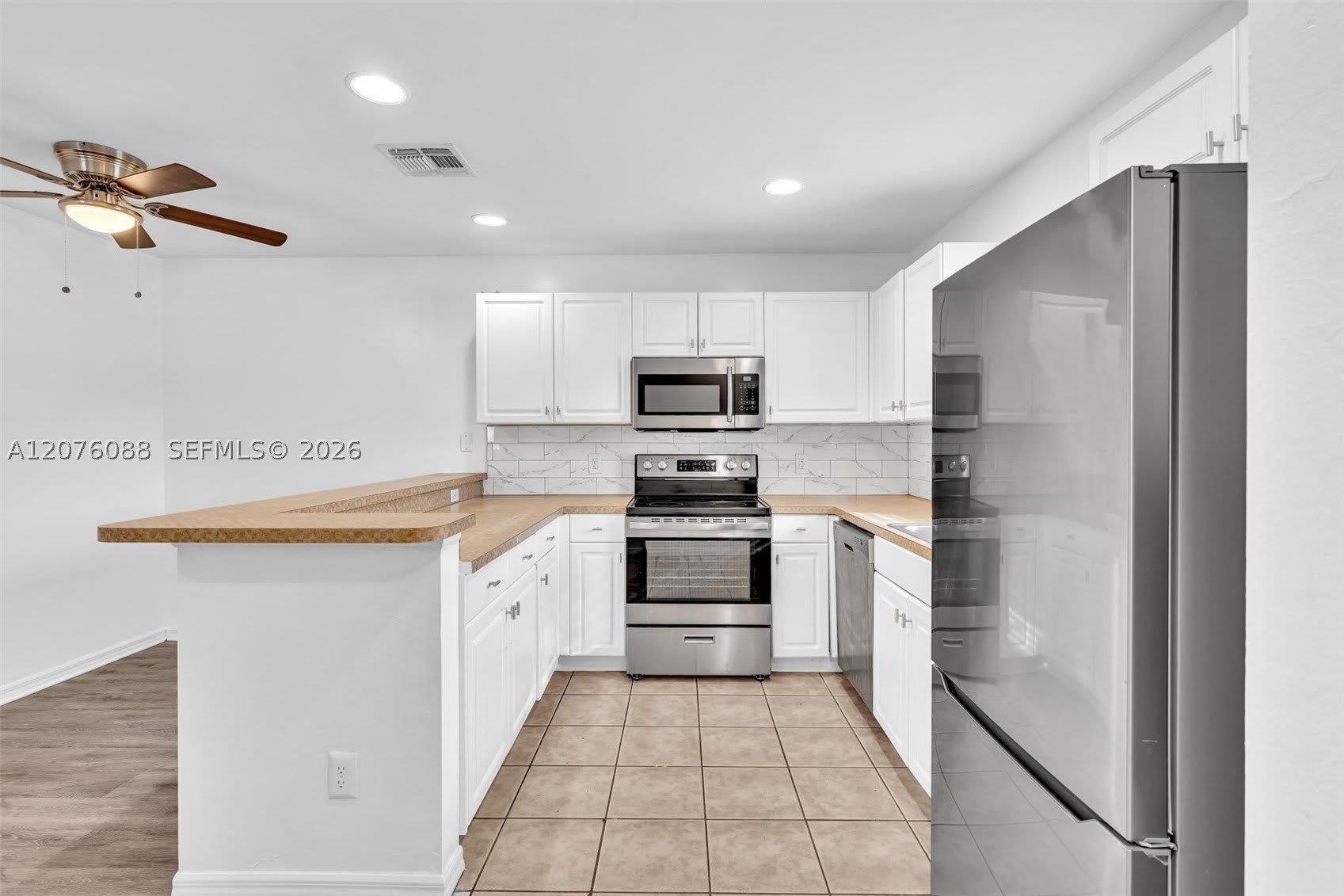 5325 30 ST SW – photo 5