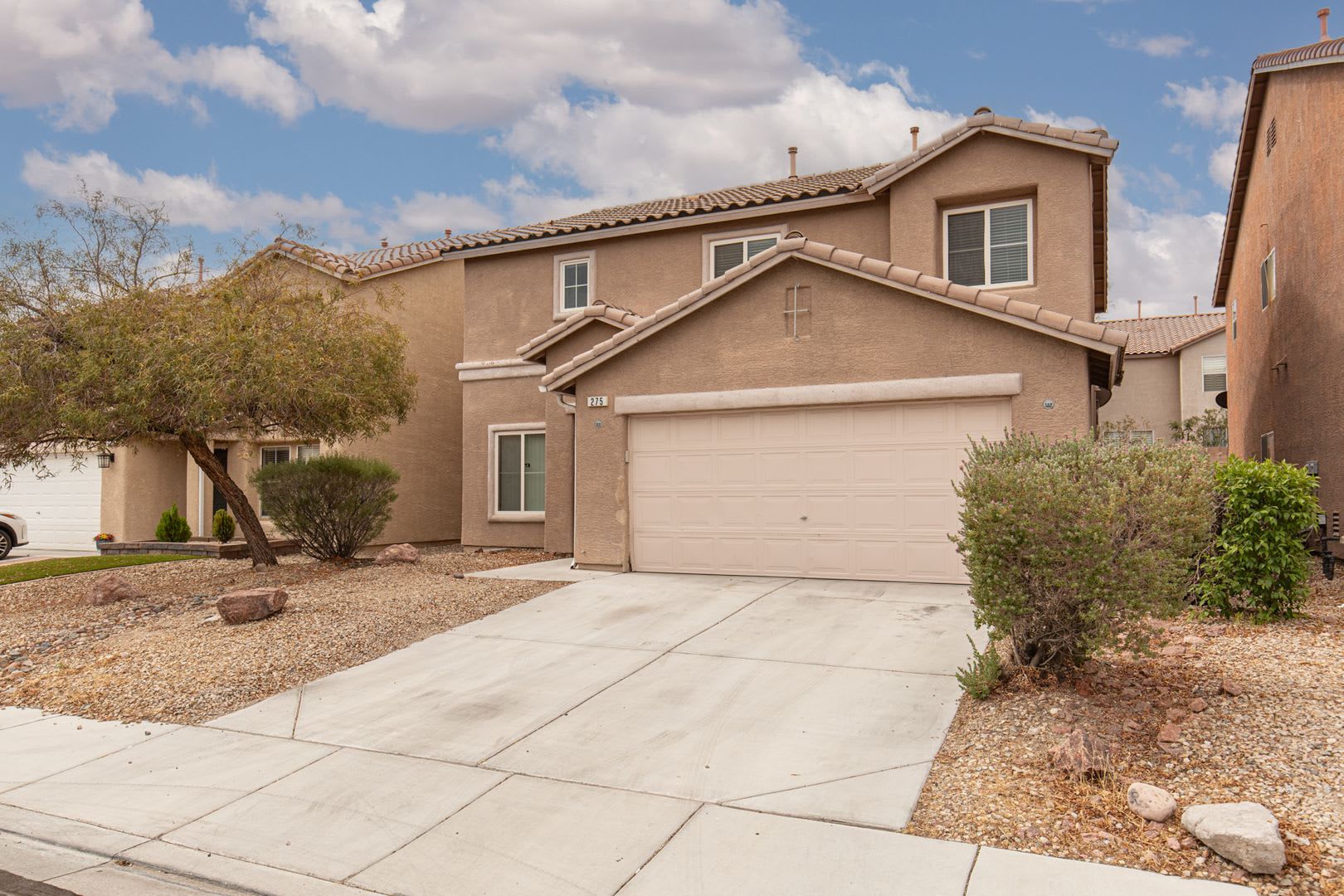 Silverado Ranch Large 4 Bedroom 2 5 Bath – photo 2