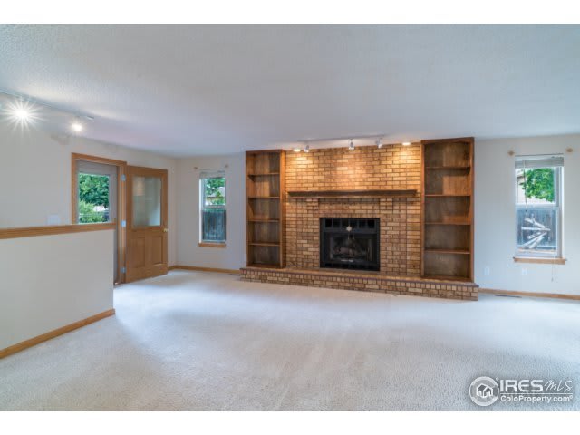 Must see House in North Longmont – photo 5