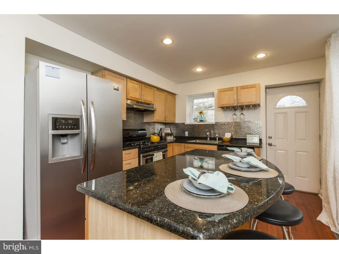 Amazing 3bd/2.5 Fairmount Home – photo 5