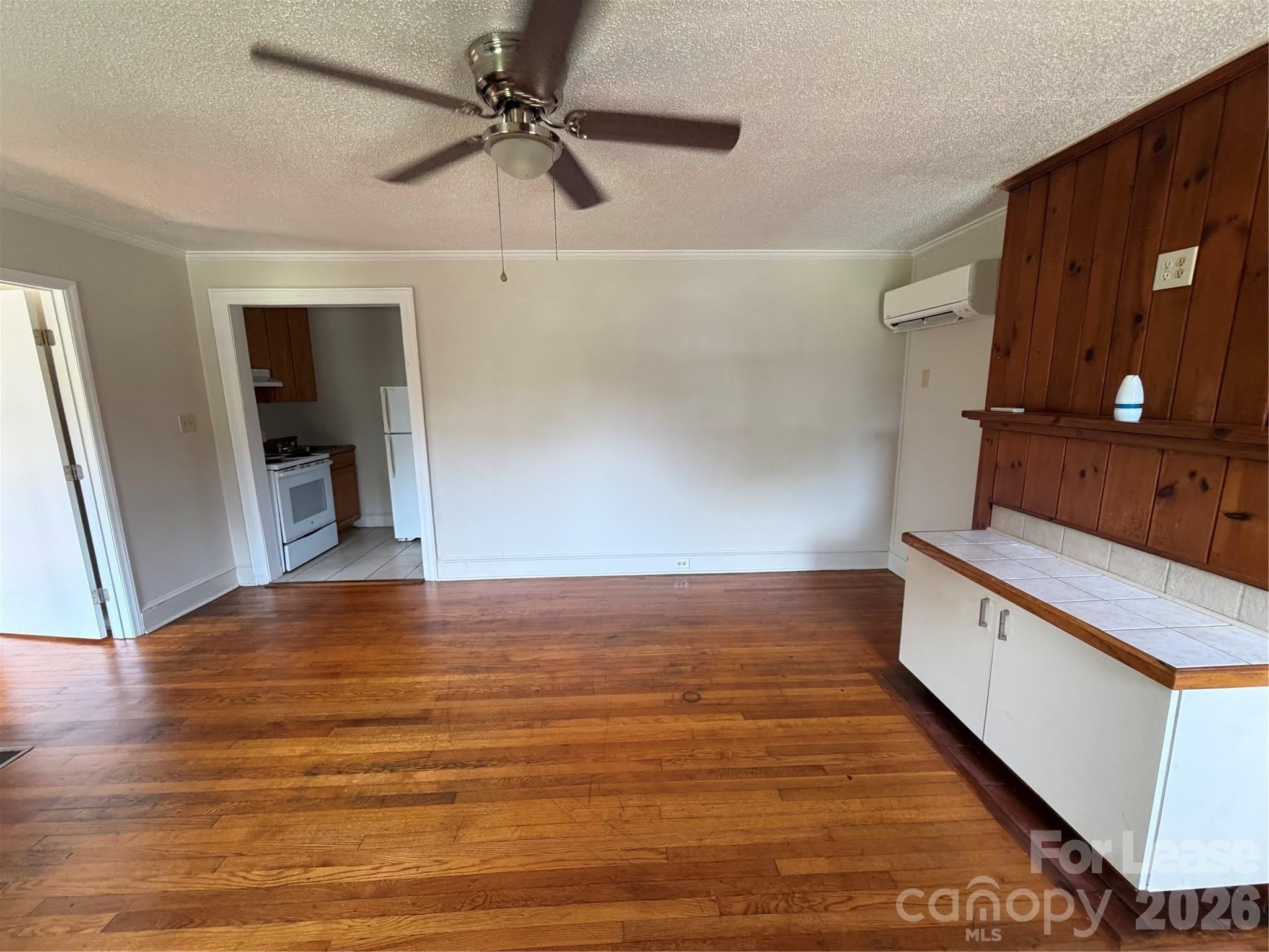 908 W Front Street – photo 2