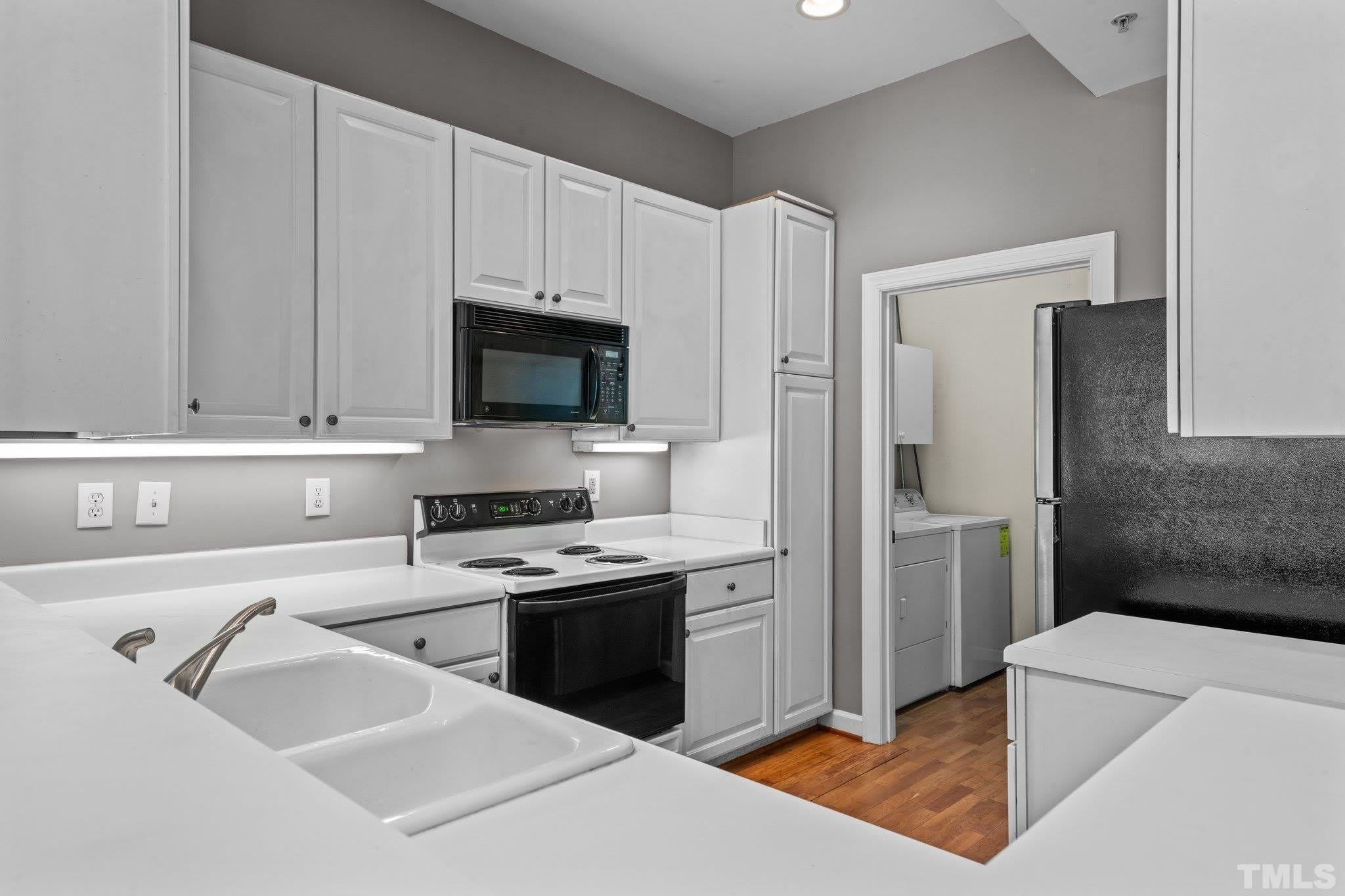 200 S Dawson Street – photo 4
