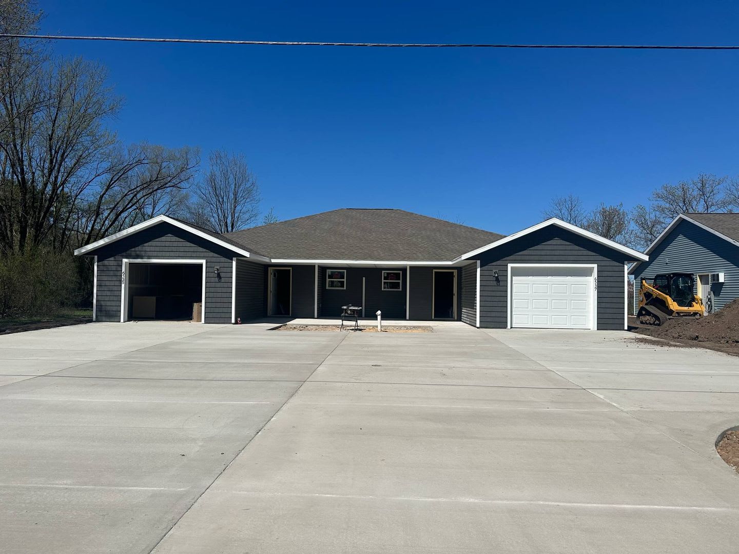 2 Bedroom Duplex – photo 1