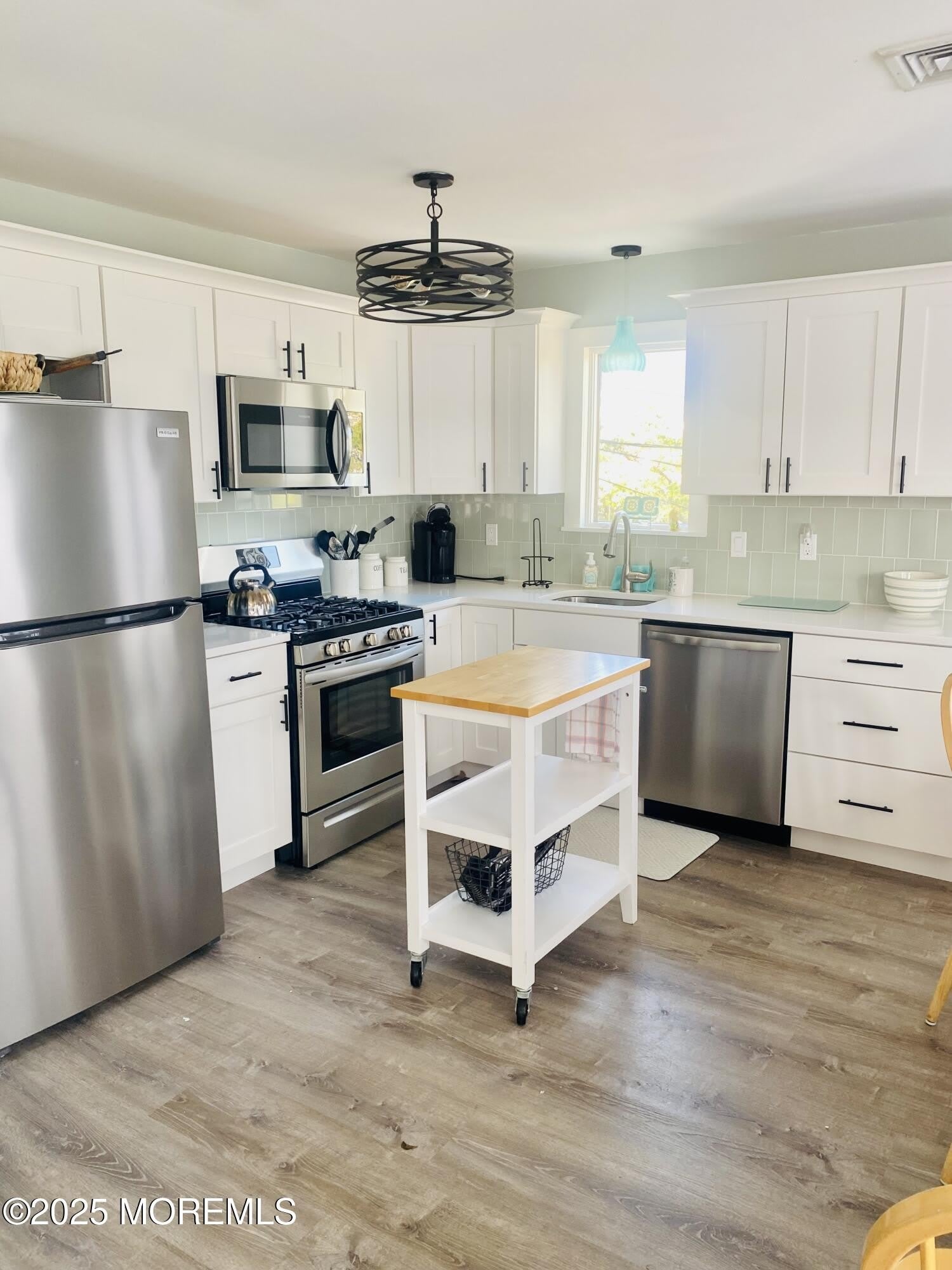 104 5th Avenue – photo 2