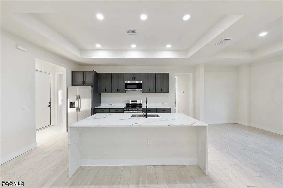 3008 23Rd Street Sw – photo 4