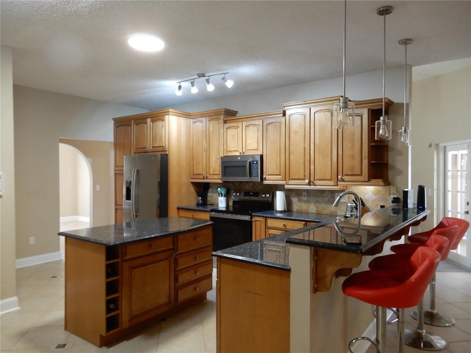 626 7TH Avenue N – photo 4