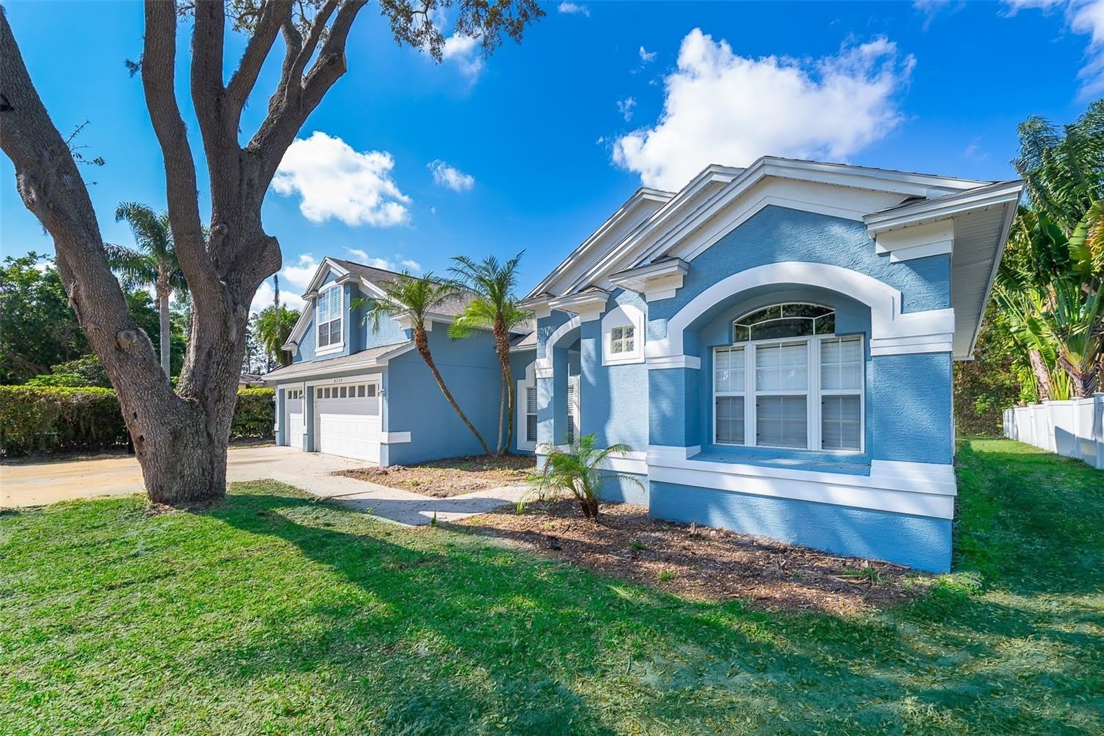 8119 LAKE CROWELL Circle – photo 2