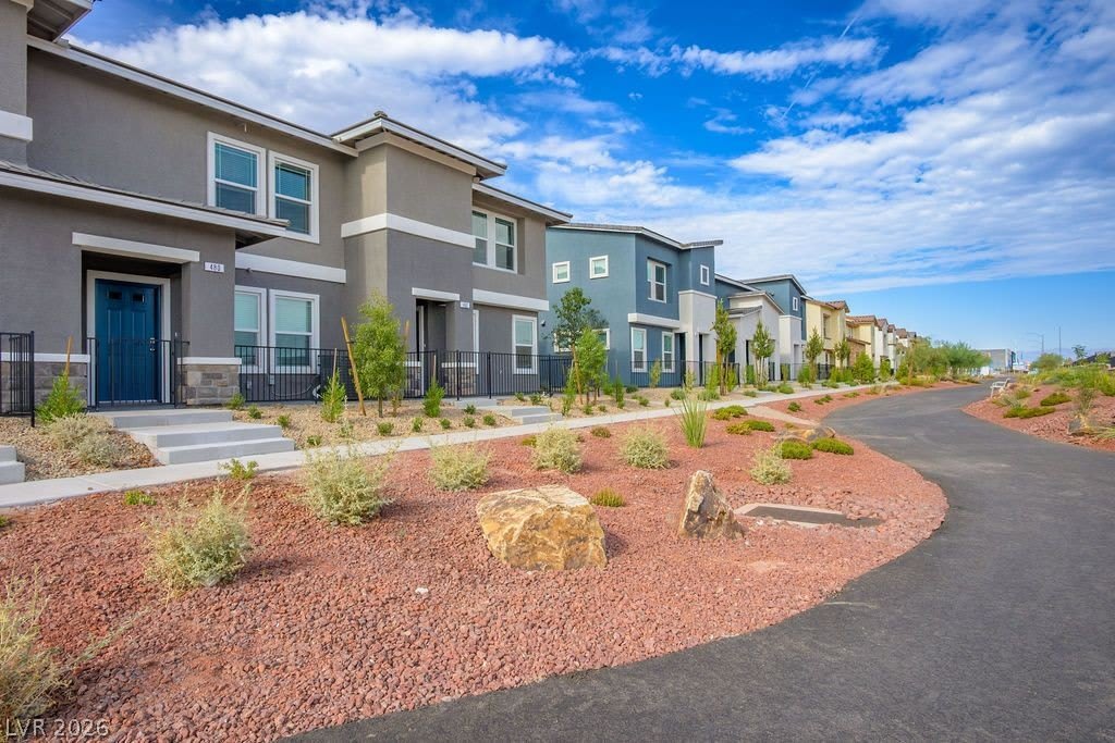 482 Golden Myna Avenue – photo 3