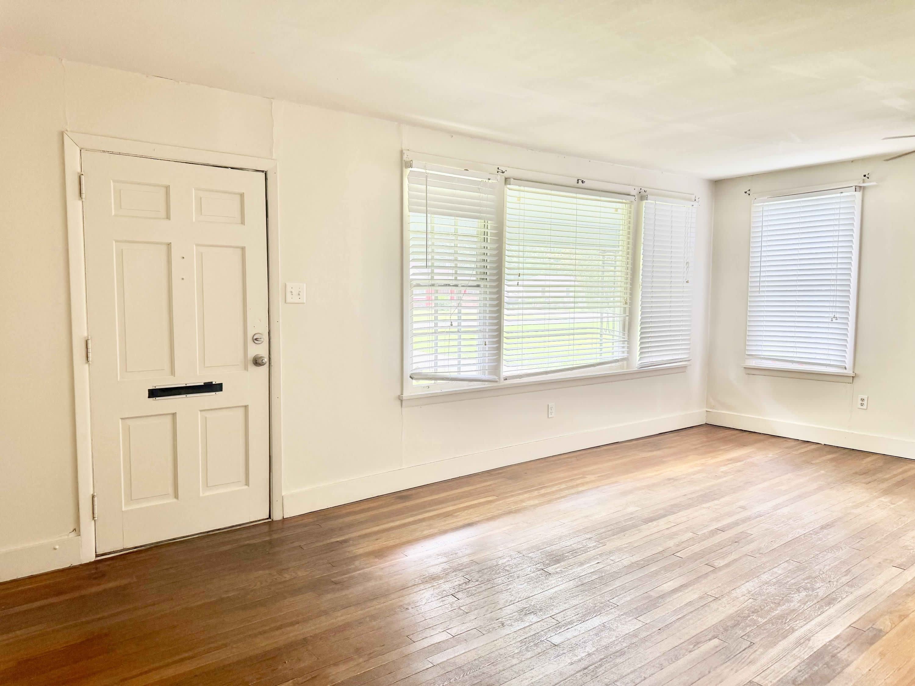 10363 White Oak Drive – photo 2