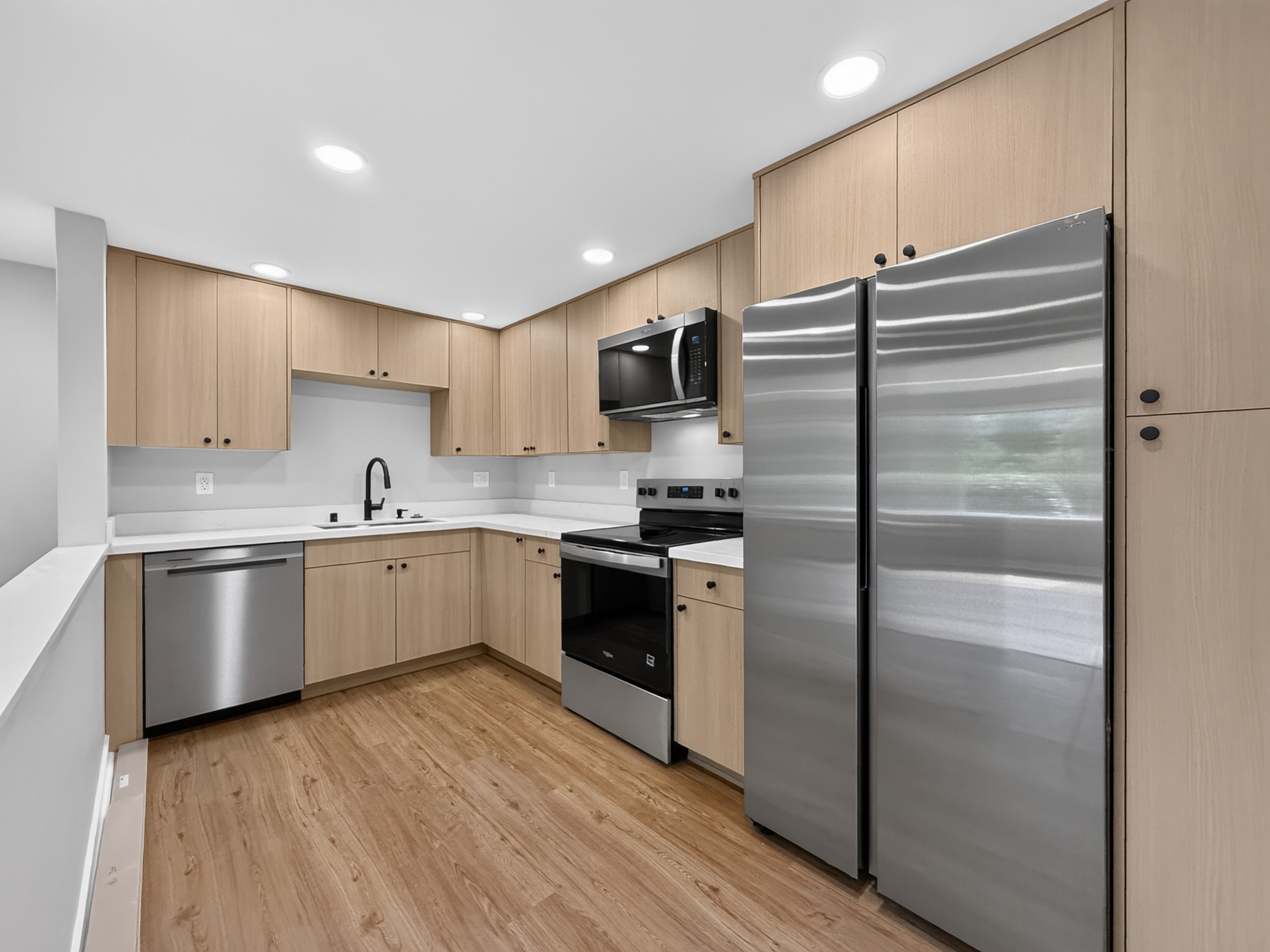 7924 13th Avenue Southwest – photo 1
